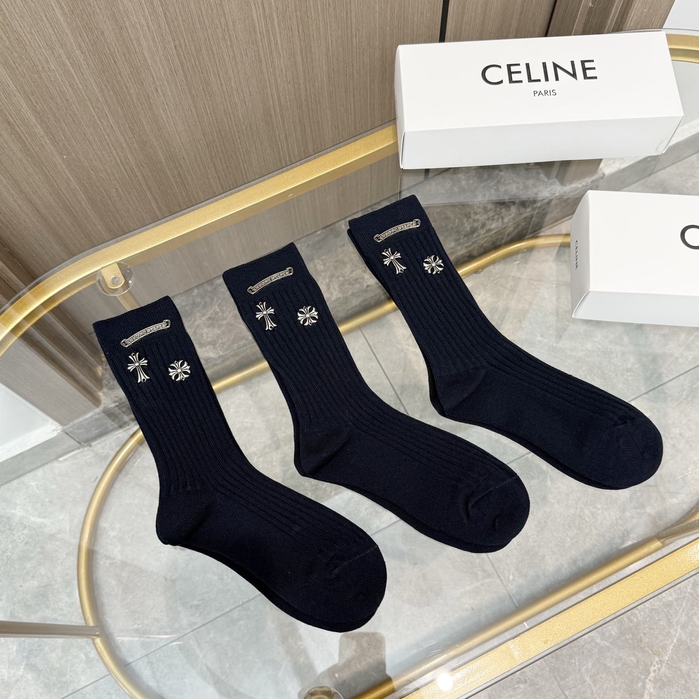 配包装【一盒三双】🌟克罗心 爆款高筒袜🌟高版本 ～好看到爆炸 欧美大牌高筒袜🔥🌟潮人必不能少的专柜代购品