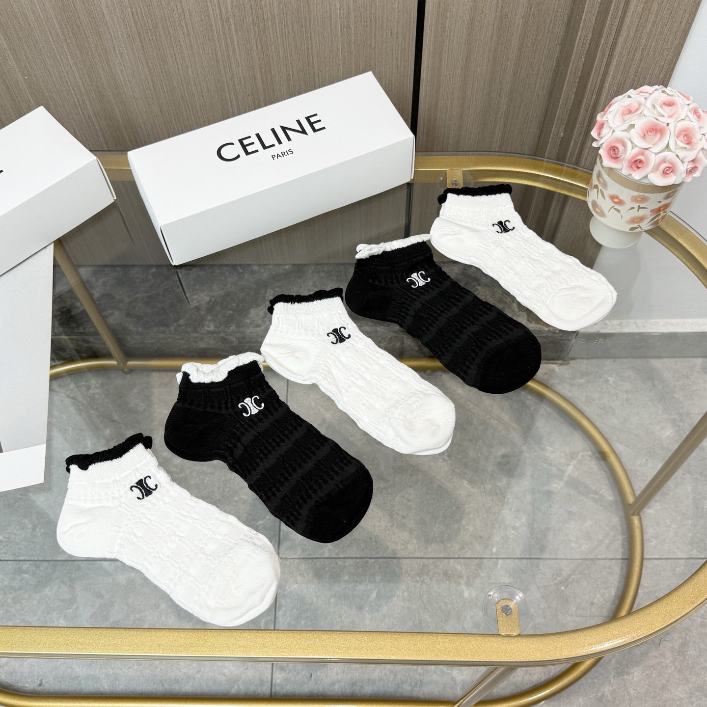 配包装【一盒五双】🌟Celine赛琳 爆款船袜🌟高版本 ～好看到爆炸 欧美大牌船袜🔥🌟潮人必不能少的专柜