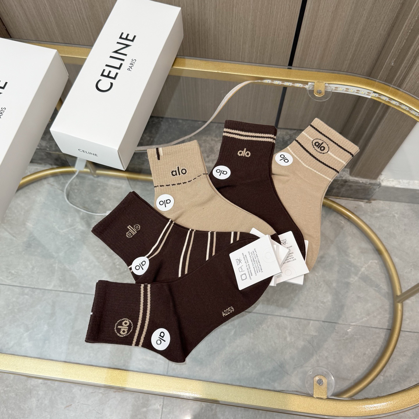 配包装【一盒五双】🌟欧美大牌 AIO好看到爆炸欧美大牌中筒袜🔥男女款🌟潮人必不能少的专柜代购品质高筒袜子