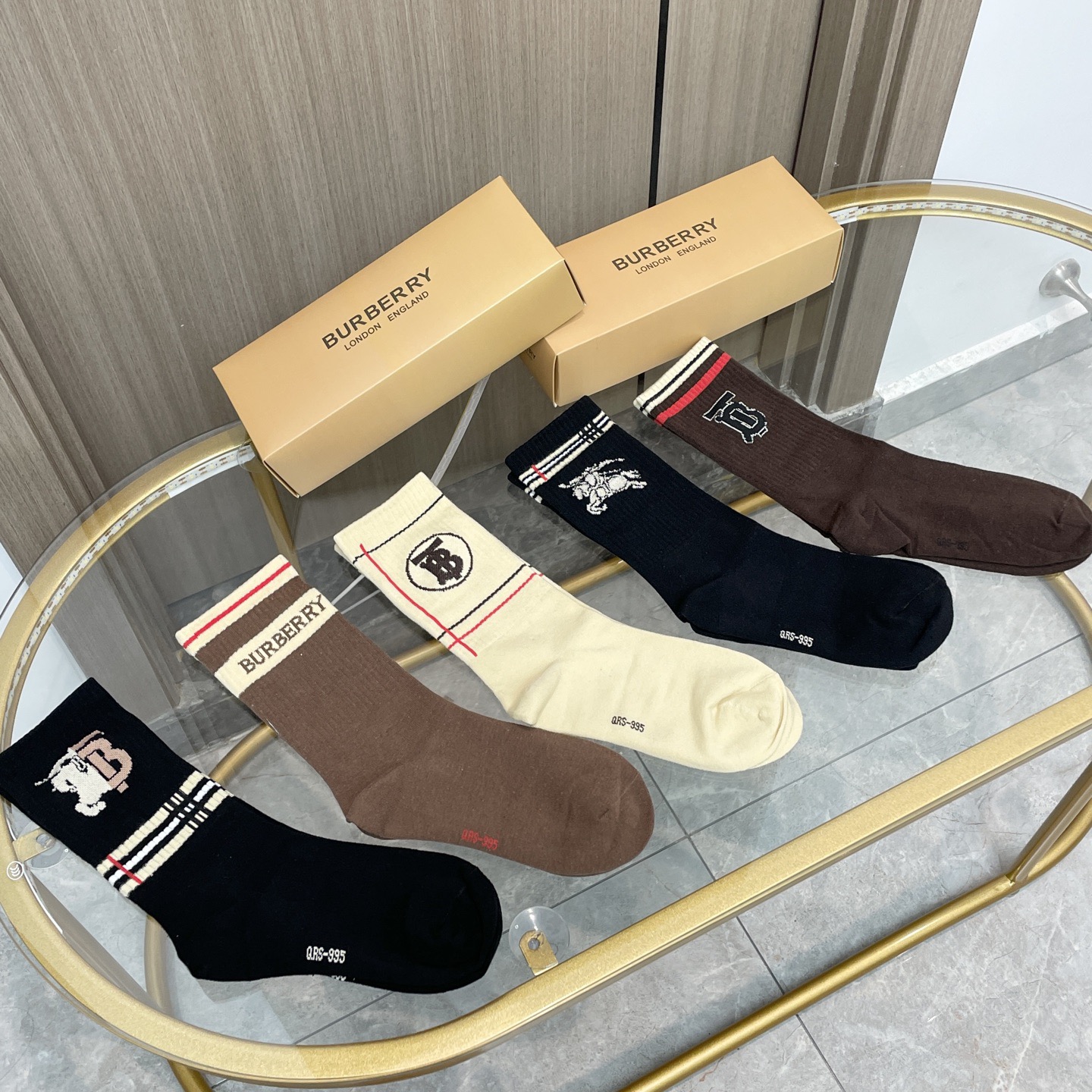 配包装【一盒五双】巴宝莉专柜最新款刺绣TB袜子❗️巴家专柜同步中长袜，经典战马网红爆款袜子INS高端潮袜