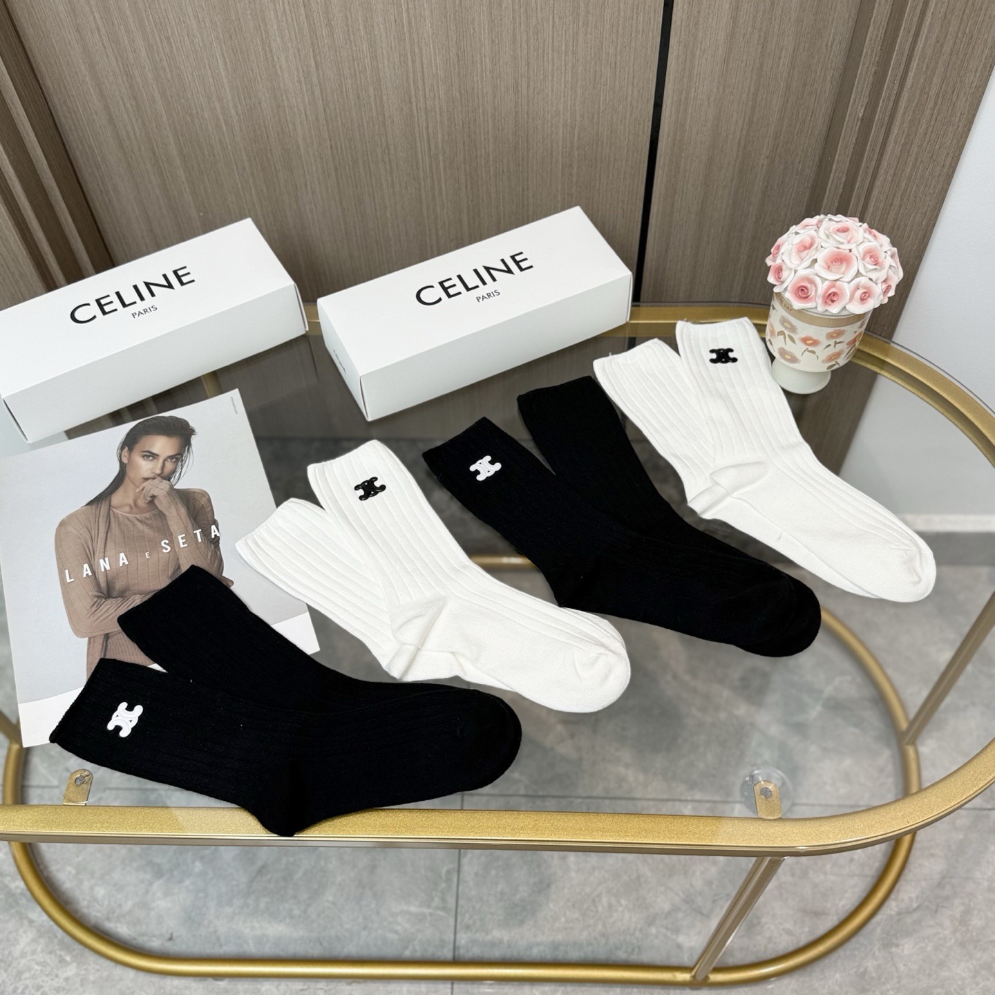 配包装【一盒四双】CELINE · 赛琳❗️高品质🔥超级爆款网红袜子❗️小香家官网同步烫印字母中筒袜，i