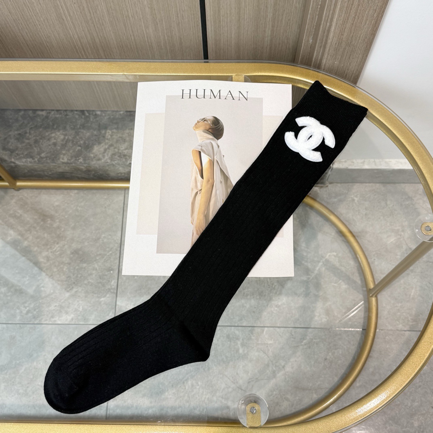 配包装【一盒四双】CHANEL · 香奈儿❗️超级爆款网红袜子❗️CHANEL官网同步字母小腿袜，ins