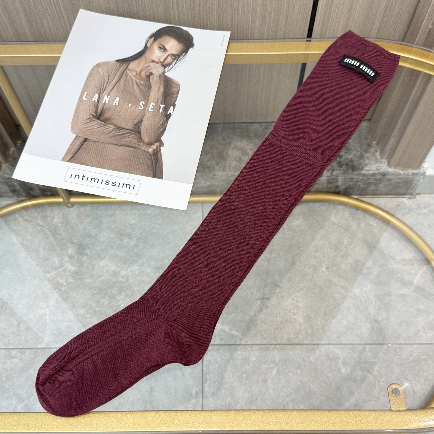 配包装【一盒一双】MIUMIU · 缪缪❗️超级爆款网红袜子❗️缪家官网同步字母过膝小腿袜，ins明星网