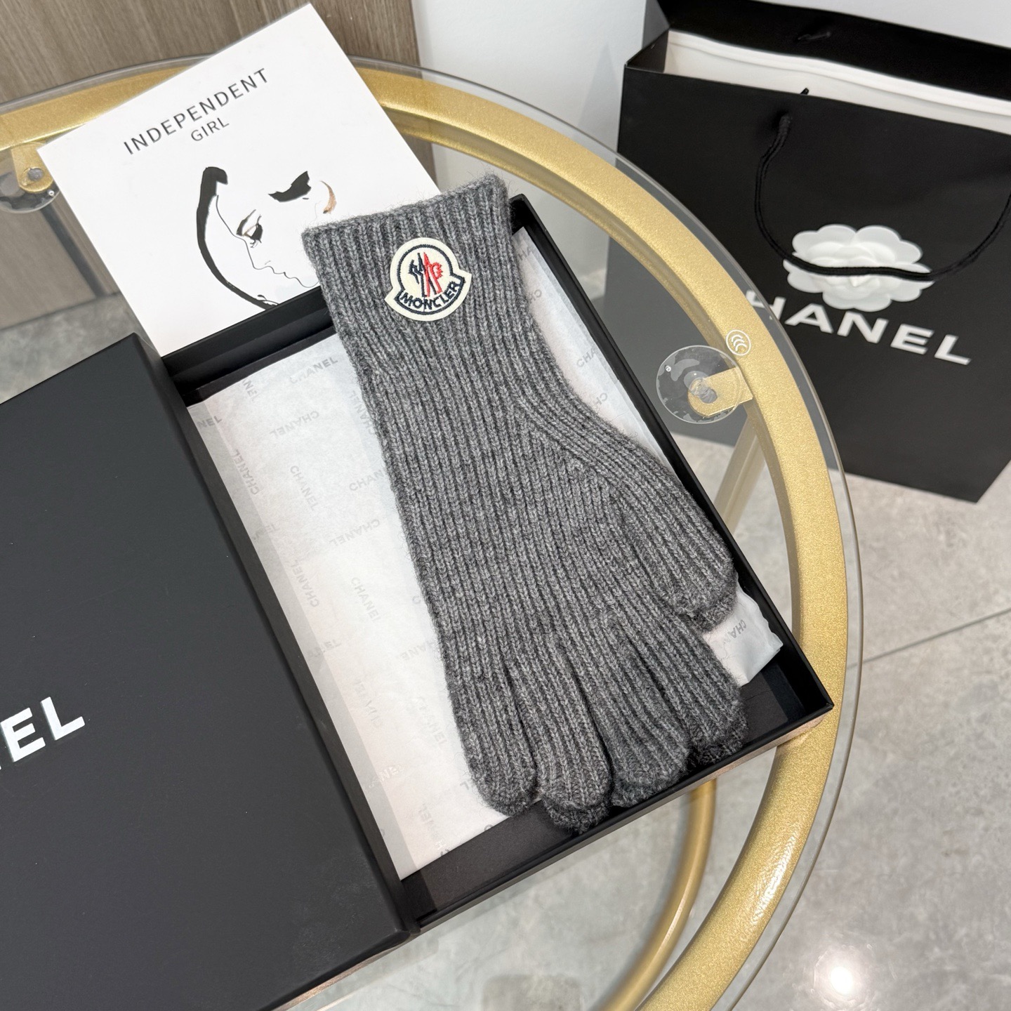 P80 配包装【一盒一双】MONCLER · 蒙口❗️超级爆款网红手套❗️M家官网同步logo字母针织保暖手套,ins明星网红推荐❗️火爆至极🔥羊毛材质,保暖柔软舒适,欧美大牌街头必备🌟