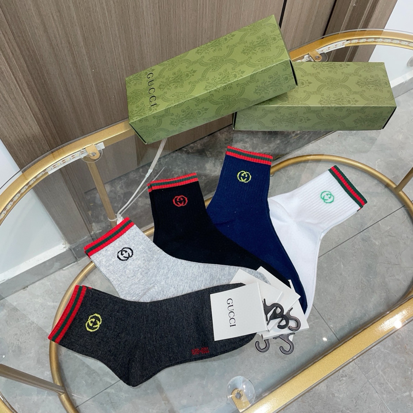配包装【一盒五双】🌟Gucci 古奇 好看到爆炸欧美大牌中筒袜🔥🌟潮人必不能少的专柜代购品质 中筒袜子 