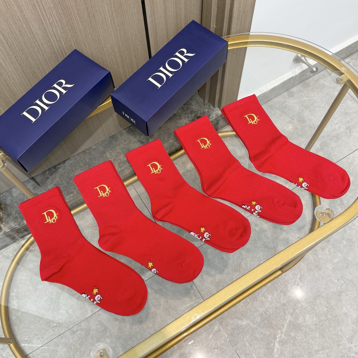 配包装【一盒五双】✨DIOR 古奇🔥红红火火过年袜💓专柜同款字母 男女款刺绣高筒袜子❗️专柜同步上新，超