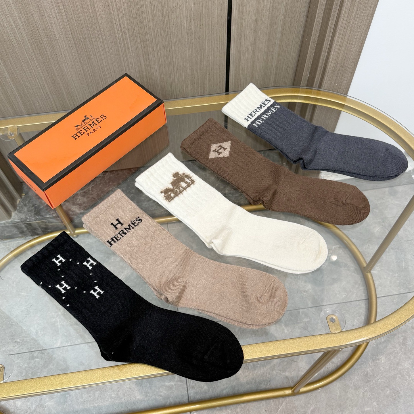 配包装 【一盒五双】HERMER · 爱马仕经典中筒羊绒袜子❗️羊绒面料，专柜同步上新，袜身提花H品牌字