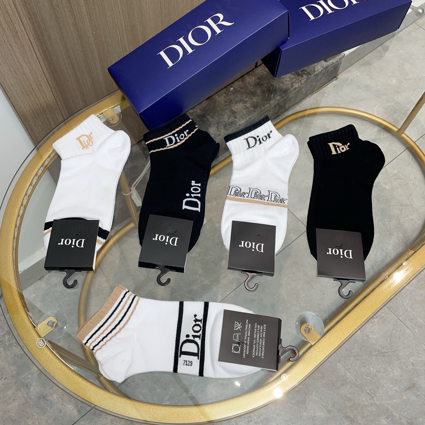 配包装【一盒五双】DIOR 迪奥ins超火爆小单品，Vintage 必备单品 短款🌟潮人必备 爆款，复古