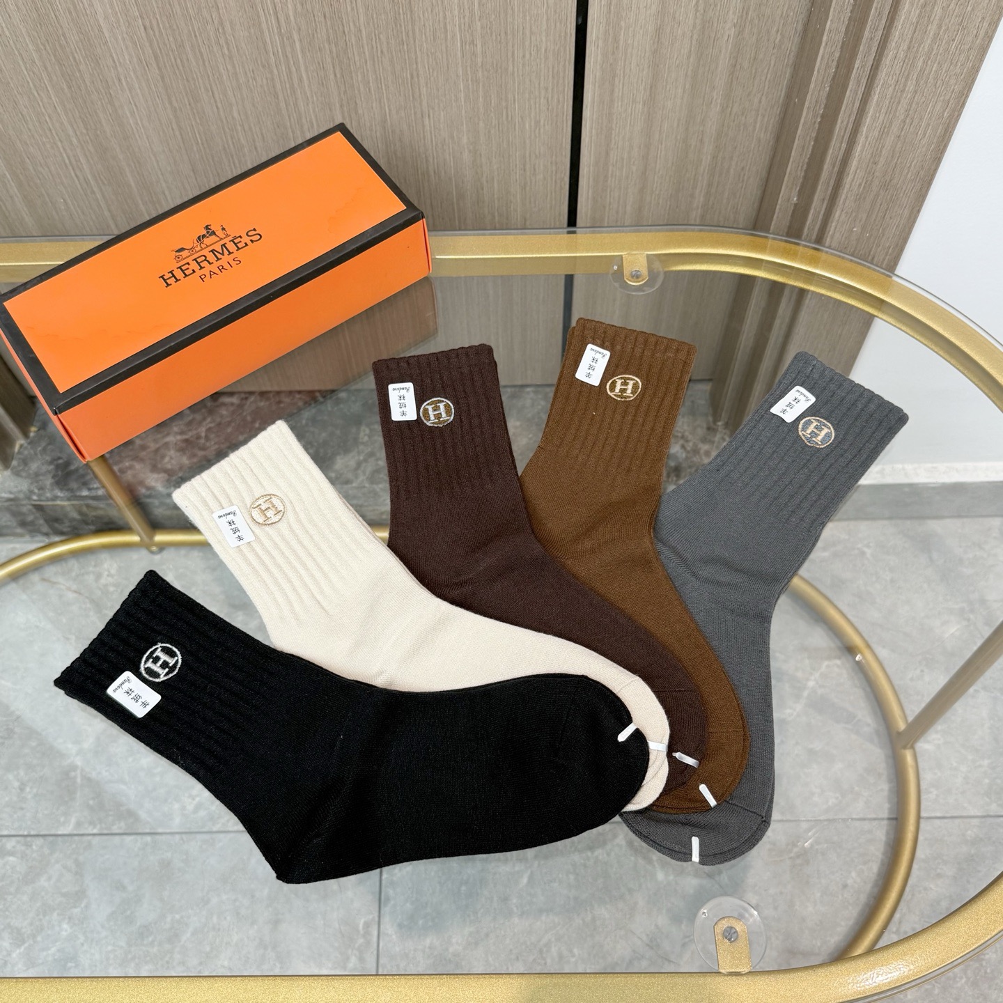 配包装 【一盒五双】HERMER · 爱马仕经典中筒羊绒袜子❗️羊绒面料，专柜同步上新，袜身提花H品牌字