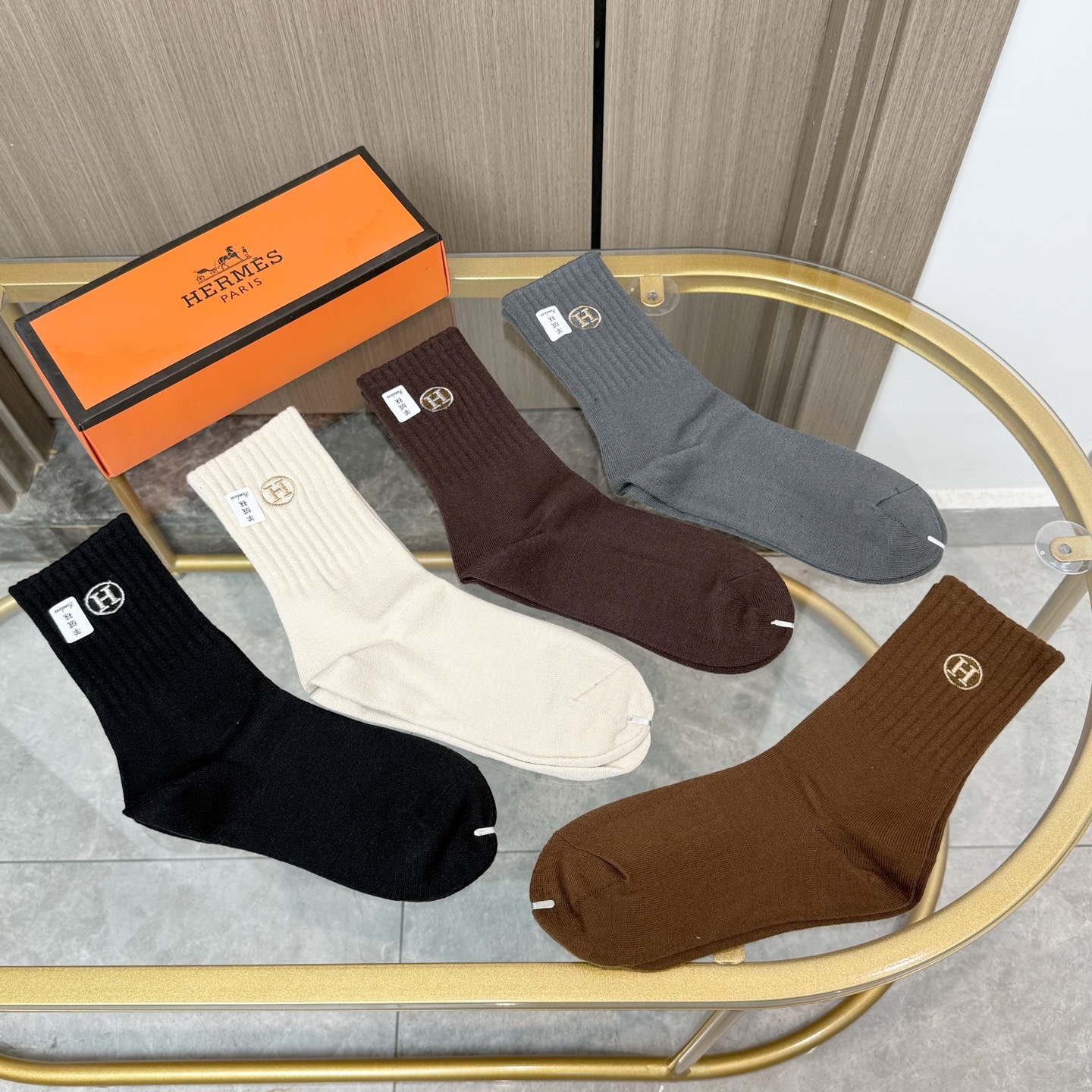 配包装 【一盒五双】HERMER · 爱马仕经典中筒羊绒袜子❗️羊绒面料，专柜同步上新，袜身提花H品牌字