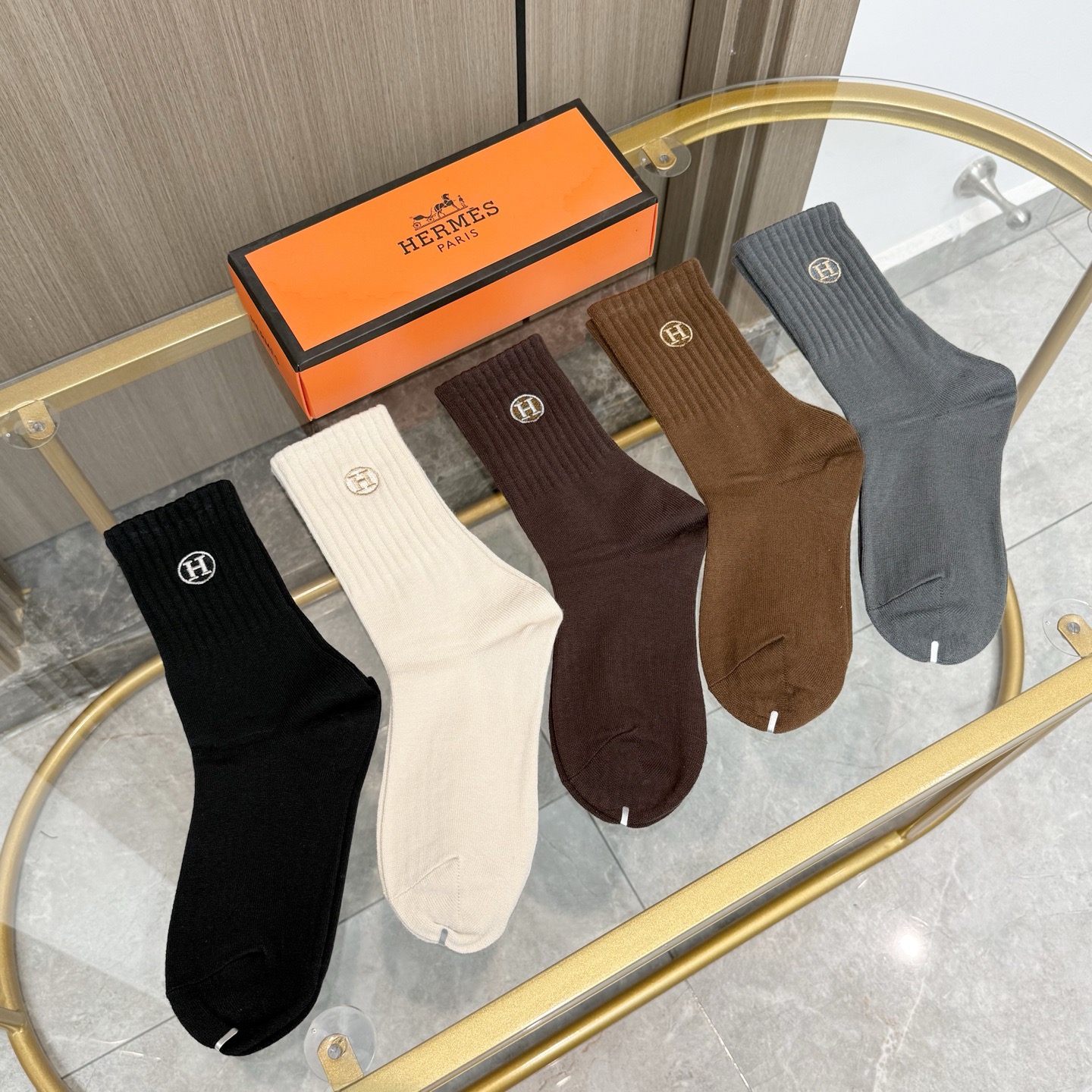 配包装 【一盒五双】HERMER · 爱马仕经典中筒羊绒袜子❗️羊绒面料，专柜同步上新，袜身提花H品牌字