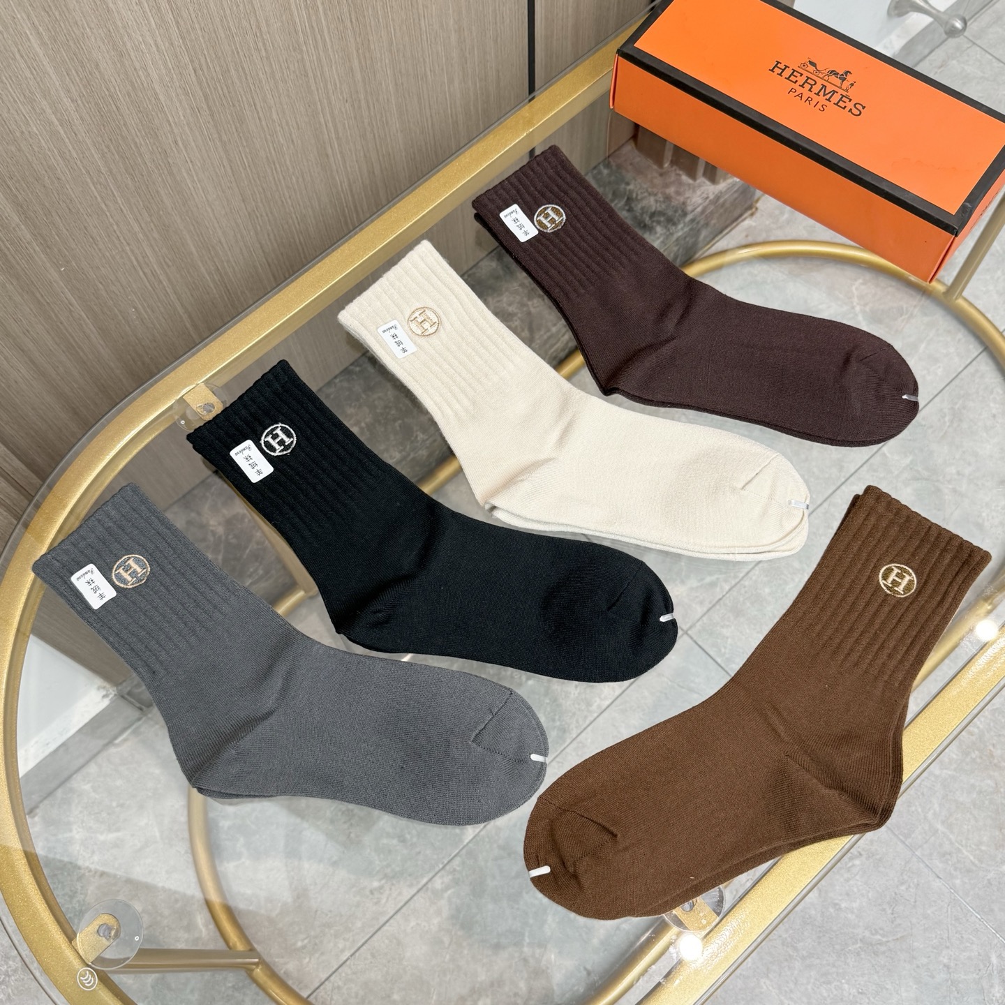 配包装 【一盒五双】HERMER · 爱马仕经典中筒羊绒袜子❗️羊绒面料，专柜同步上新，袜身提花H品牌字