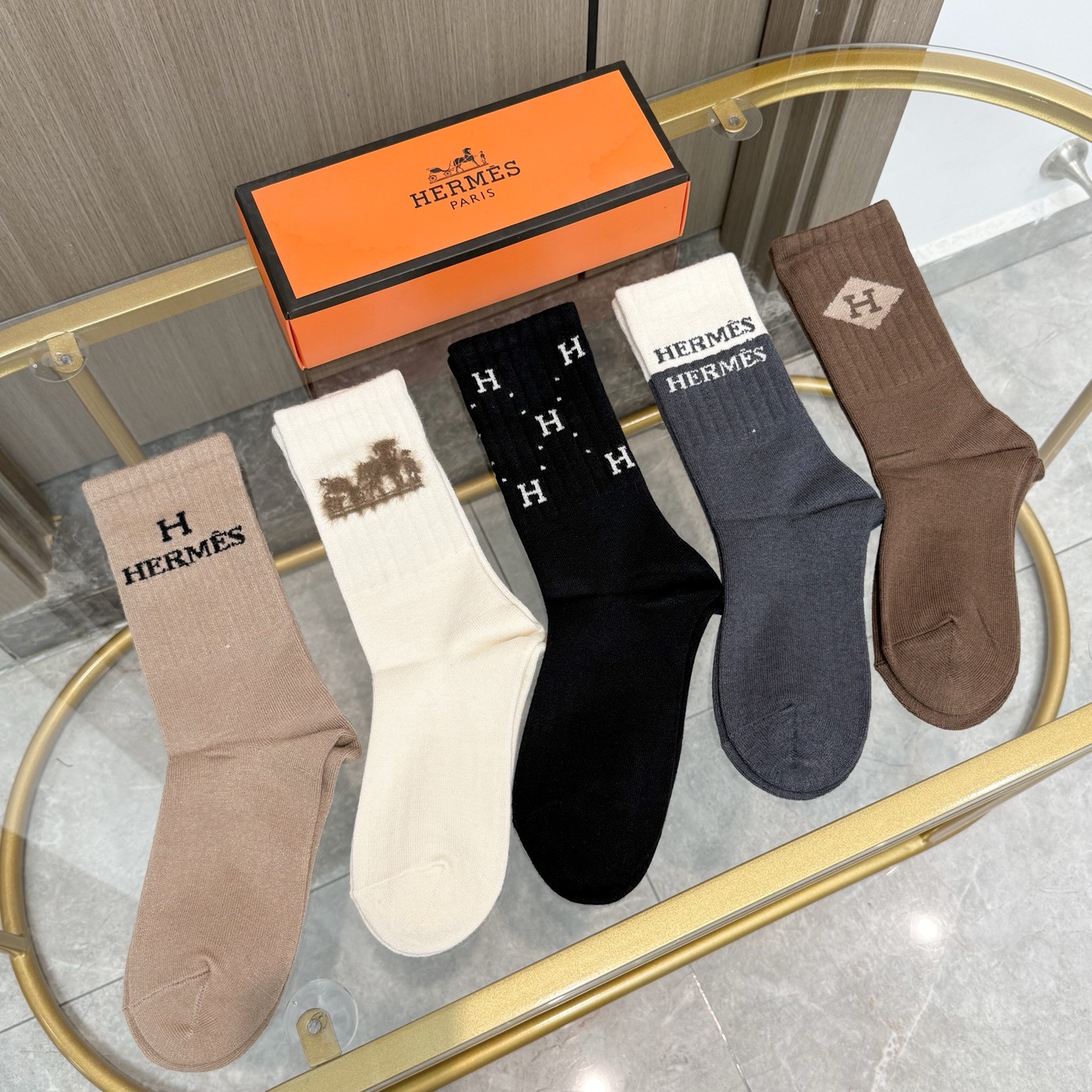 配包装 【一盒五双】HERMER · 爱马仕经典中筒羊绒袜子❗️羊绒面料，专柜同步上新，袜身提花H品牌字