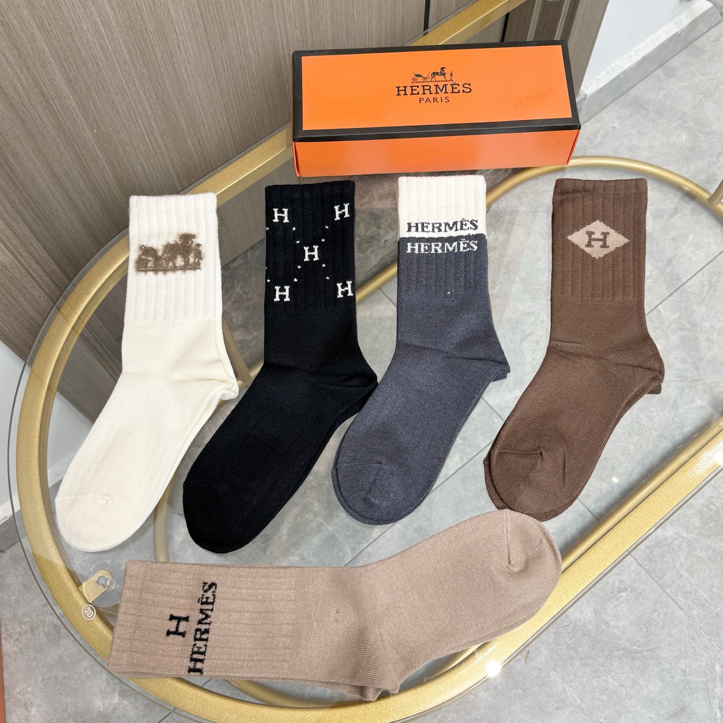 配包装 【一盒五双】HERMER · 爱马仕经典中筒羊绒袜子❗️羊绒面料，专柜同步上新，袜身提花H品牌字