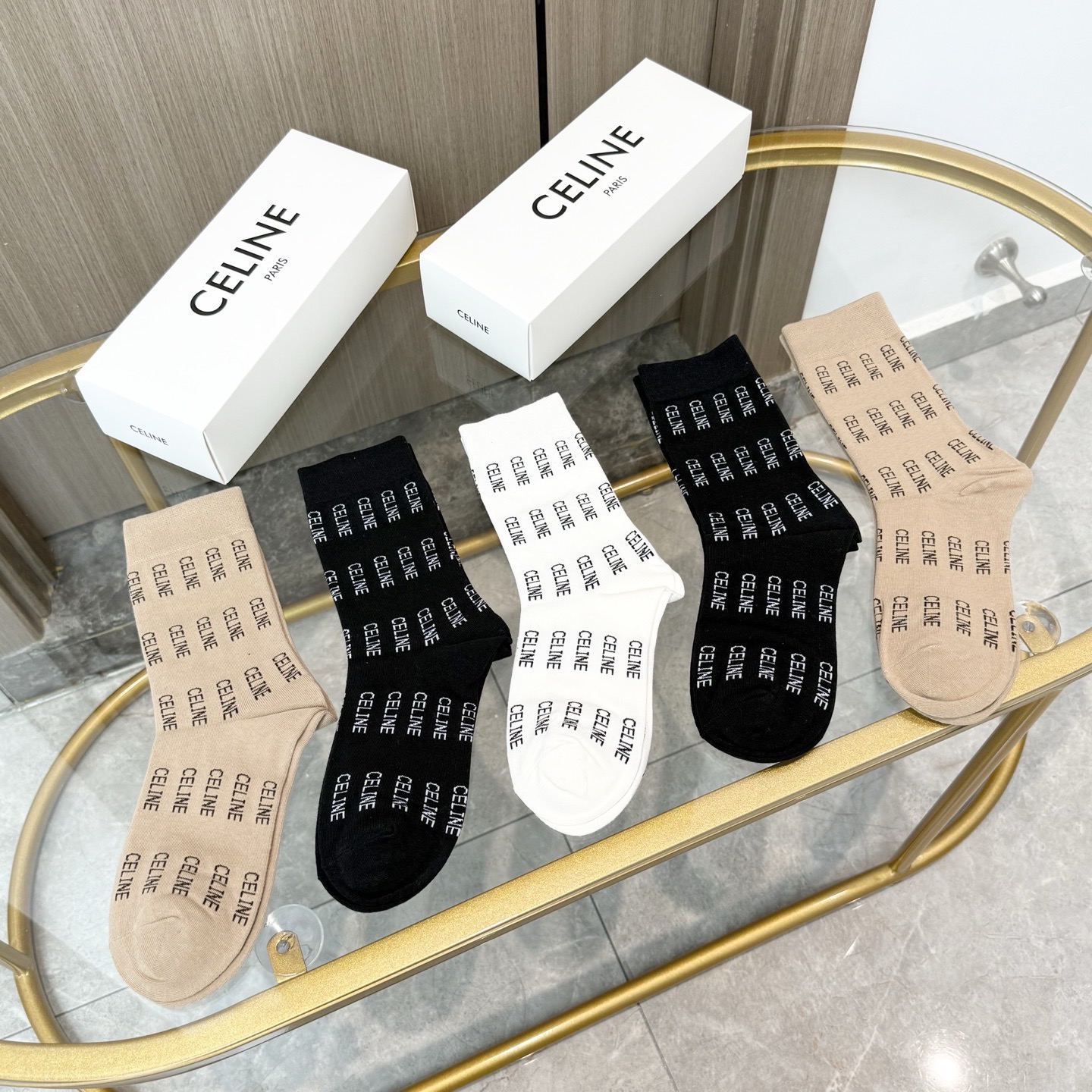 配包装【一盒四双】CELINE · 赛琳❗️高品质🔥超级爆款网红袜子❗️ce家官网同步刺绣字母中筒袜，i