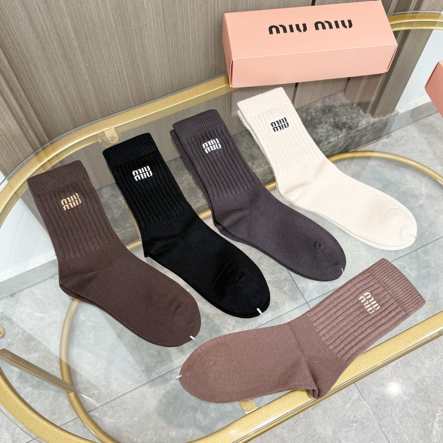 配包装【一盒四双】MIUMIU · 缪缪❗️高品质🔥超级爆款网红羊绒高筒袜子❗️MIU家官网同步刺绣字母