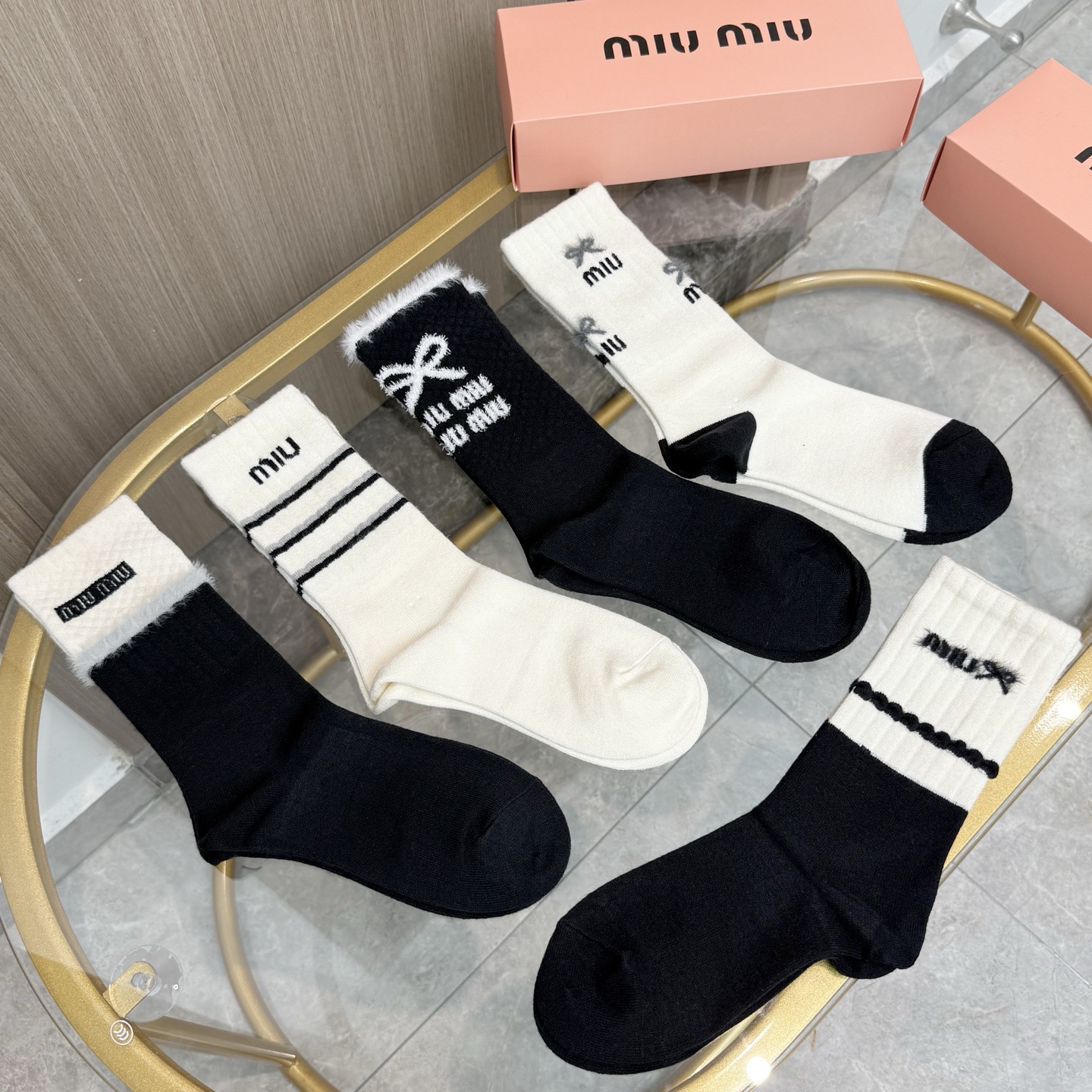 配包装【一盒四双】MIUMIU · 缪缪❗️高品质🔥超级爆款网红羊绒高筒袜子❗️MIU家官网同步刺绣字母