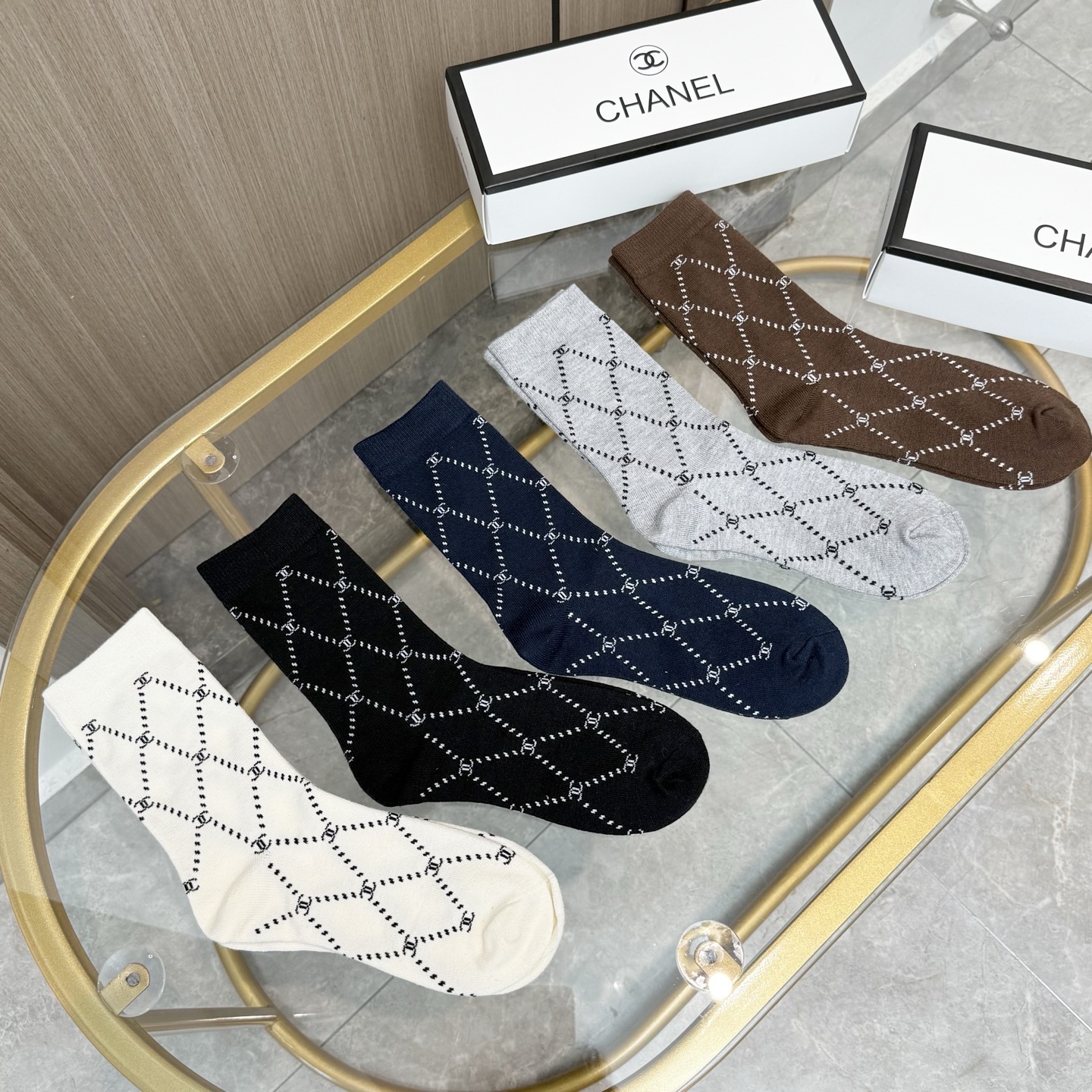 【一盒五双】配包装 CHANEL香奈儿高版本 ～好看到爆炸小香 袜子🔥羊绒袜，超软糯🔥🔥潮人必不能少的C