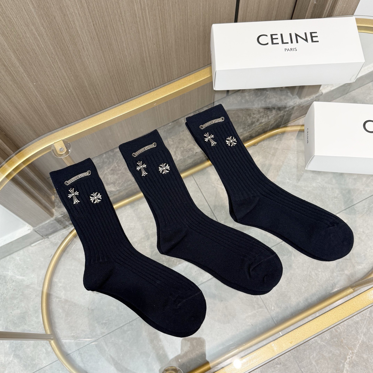 配包装【一盒三双】🌟克罗心 爆款高筒袜🌟高版本 ～好看到爆炸 欧美大牌高筒袜🔥🌟潮人必不能少的专柜代购品