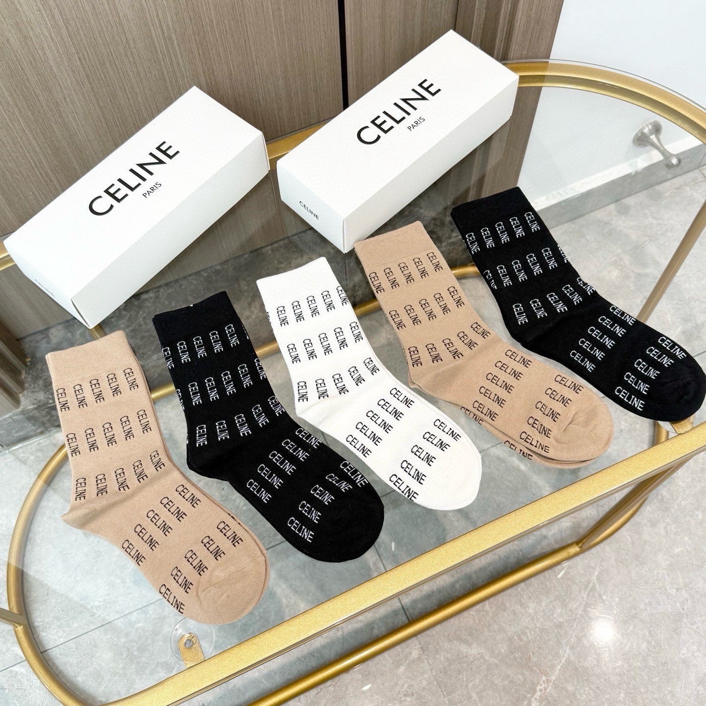 NO:702214,Comes with packaging [four pairs in a box] CELINE · Celine high-quality super popular internet celebrity socks ce home official website synchronously embroidered letters mid-tube socks, recommended by ins stars and internet celebrities, extremely popular pure cotton material, light, soft and breathable, suitable for all seasons, European and American big-name street essential socks, stockings, socks, celine, celine, socks19860909配包装【一盒四双】CELINE · 赛琳高品质超级爆款网红袜子ce家官网同步刺绣字母中筒袜,ins明星网红推荐火爆至极纯棉材质,轻薄柔软透气,四季通用,欧美大牌街头必备袜子,丝袜,袜子,celine,celine,socks,accessory