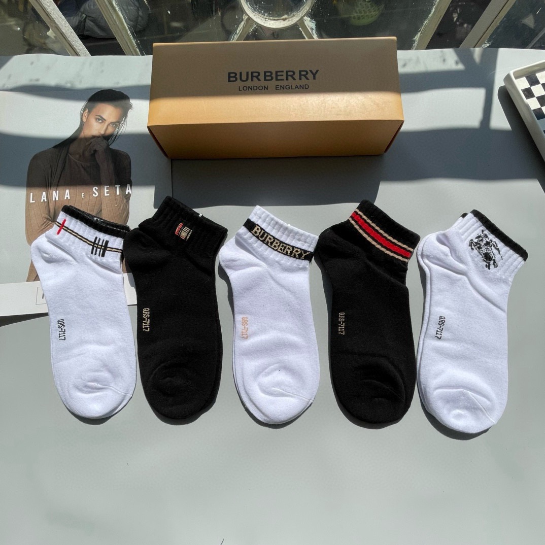 NO:768219,Comes with packaging [five pairs in one box] Burberry counter’s latest Bugg boat socks, Bajia counter’s synchronized boat socks, classic Internet celebrity hot socks INS high-end trendy socks super eye-catching colors, super beautiful in kind, super popular ins small items, big brands out on the street, fashionable people must have super matching socks, stockings, socks, burberry, burberry, socks19860909配包装【一盒五双】巴宝莉专柜最新款巴格船袜子巴家专柜同步船袜,经典网红爆款袜子INS高端潮袜超抢眼色系,实物超漂亮,ins超火爆小单品,大牌出街,潮人必备超好搭袜子,丝袜,袜子,burberry,burberry,socks,accessory