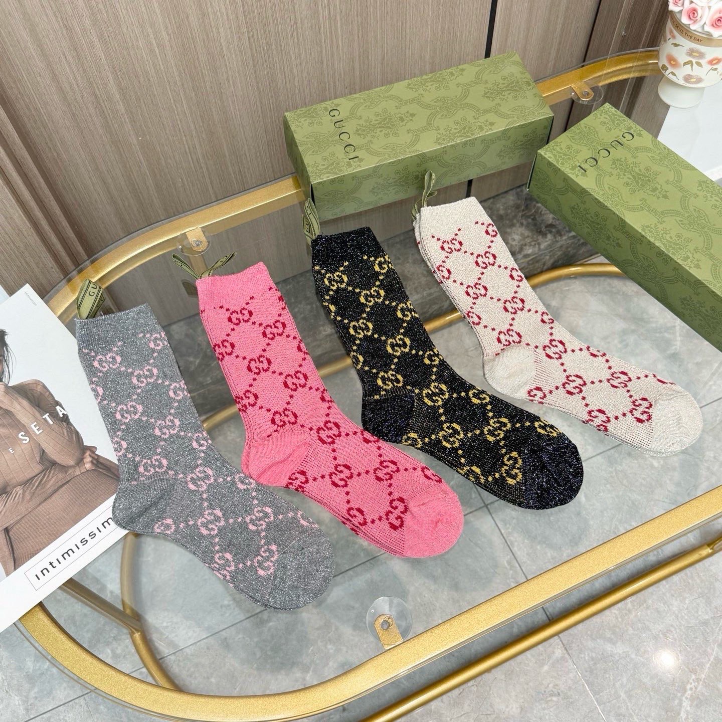 配包装【一盒四双】🔥 Gucci 古奇GG限量系列～Gucci的GG系列都没有让人失望过，这次运动风格展