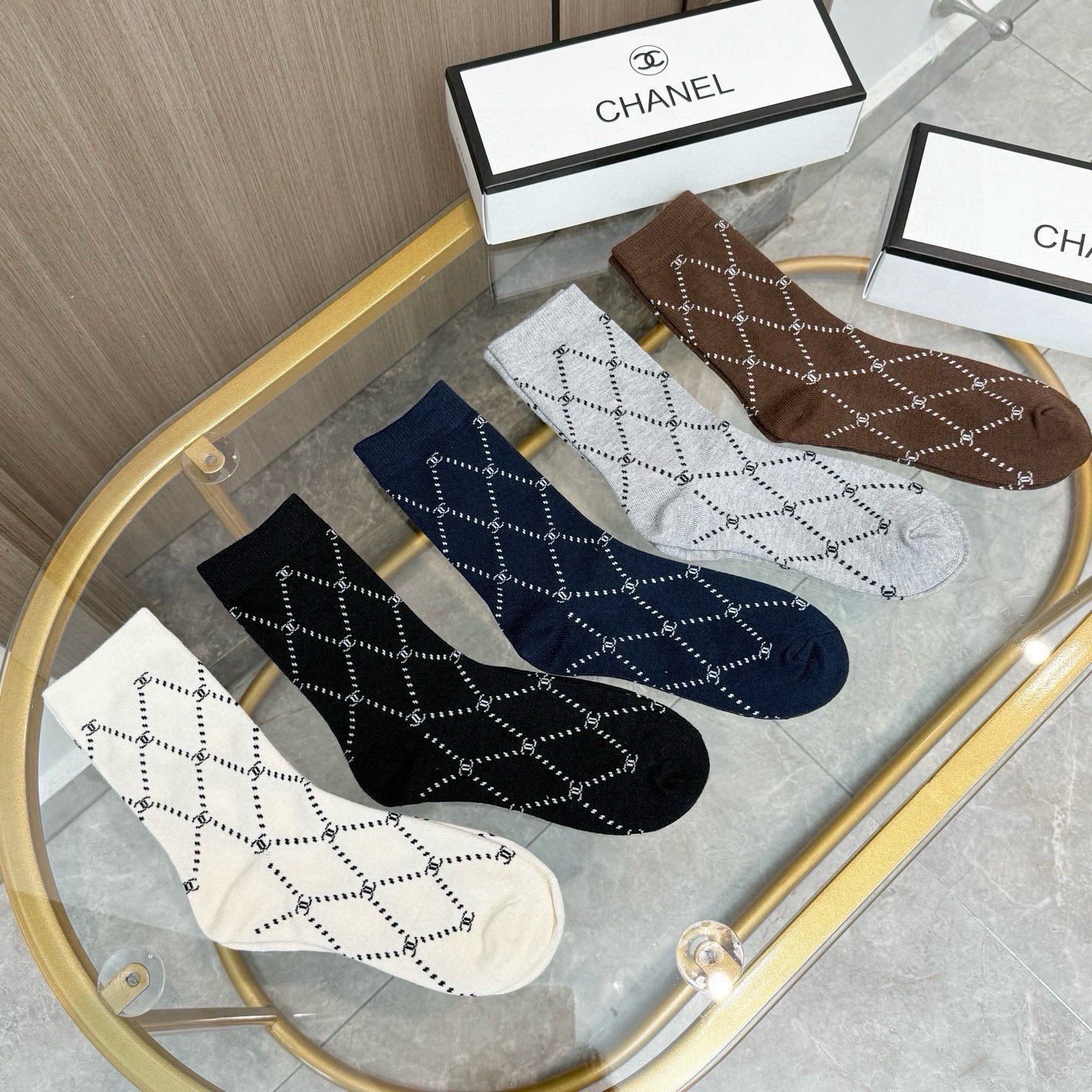 【一盒五双】配包装 CHANEL香奈儿高版本 ～好看到爆炸小香 袜子🔥羊绒袜，超软糯🔥🔥潮人必不能少的C