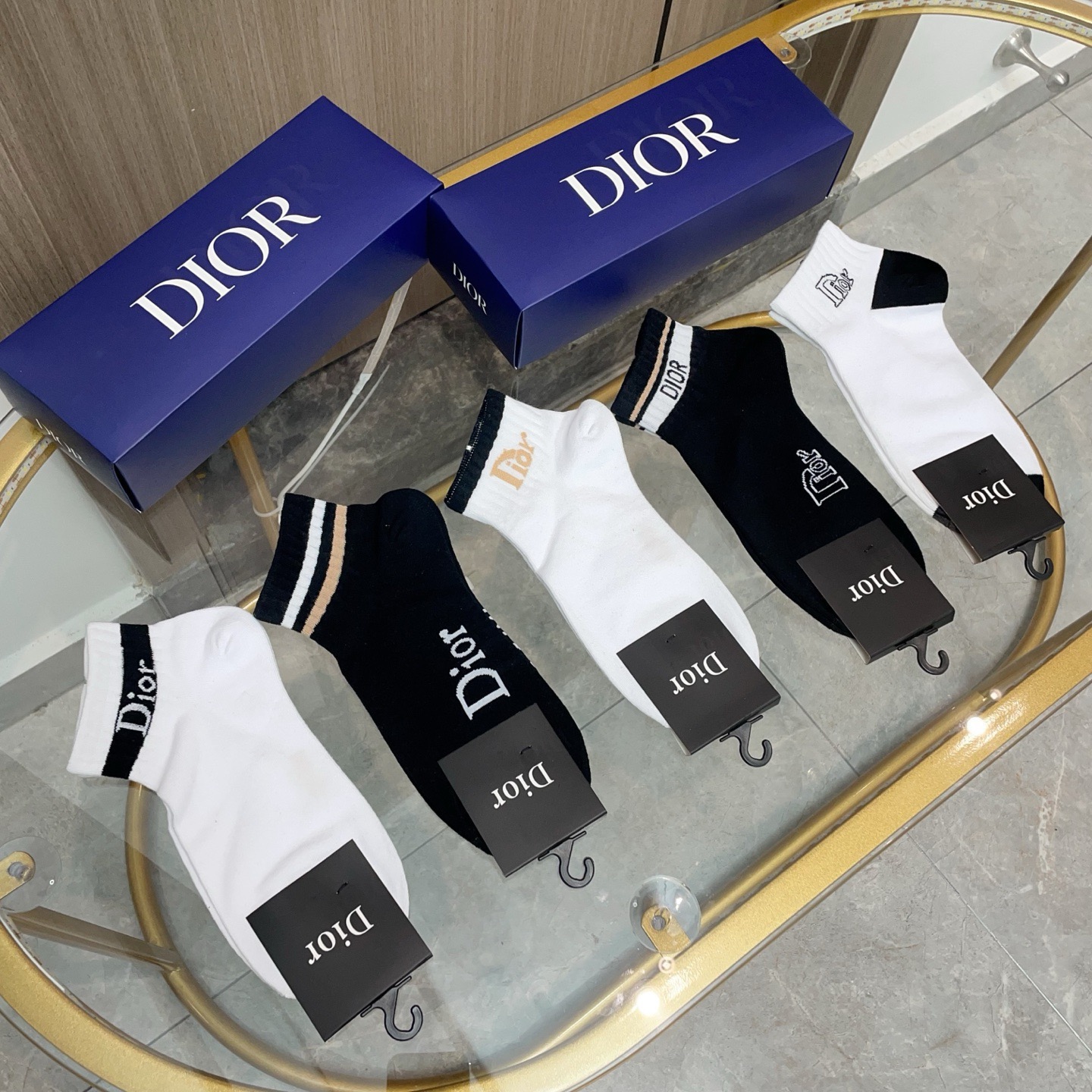 配包装【一盒五双】DIOR 迪奥ins超火爆小单品，Vintage 必备单品 短款🌟潮人必备 爆款，复古