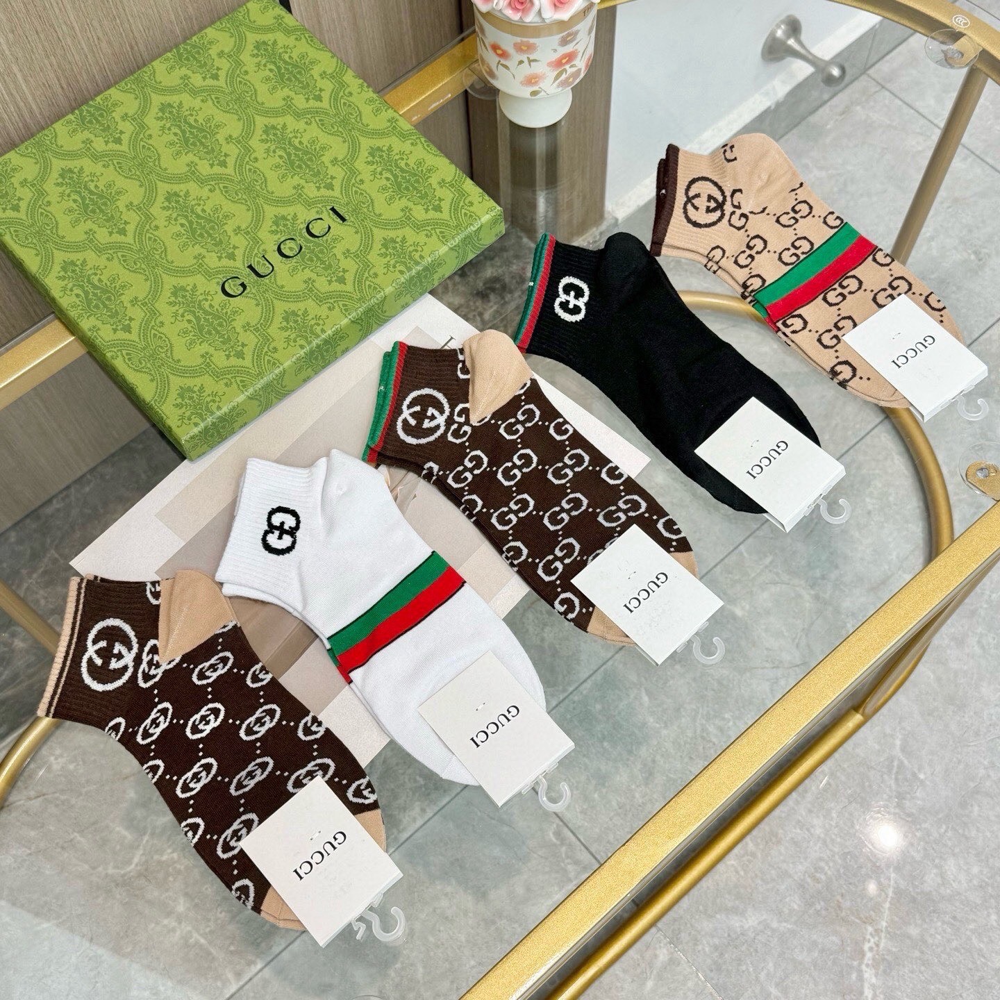 配包装【一盒五双】🌟GUCCI古奇🌟高版本 ～好看到爆炸 欧美大牌男女款船袜🔥🌟潮人必不能少的专柜代购品