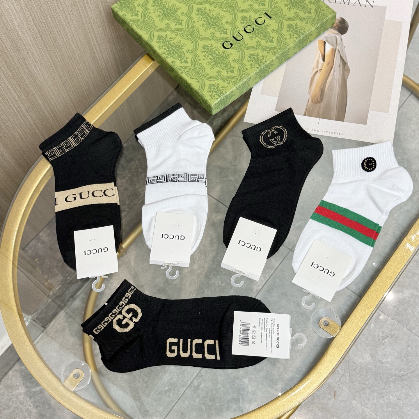 配包装【一盒五双】🌟GUCCI古奇🌟高版本 ～好看到爆炸 欧美大牌男女款船袜🔥🌟潮人必不能少的专柜代购品