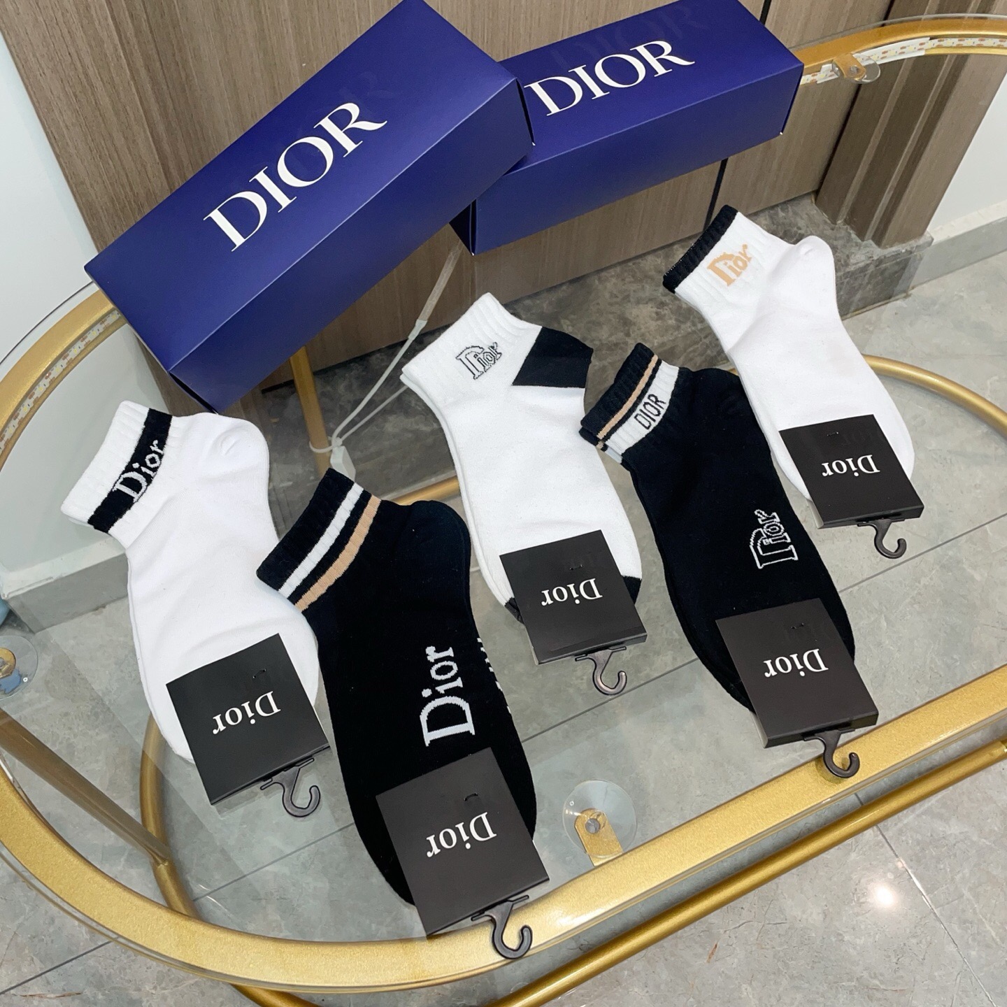 配包装【一盒五双】DIOR 迪奥ins超火爆小单品，Vintage 必备单品 短款🌟潮人必备 爆款，复古