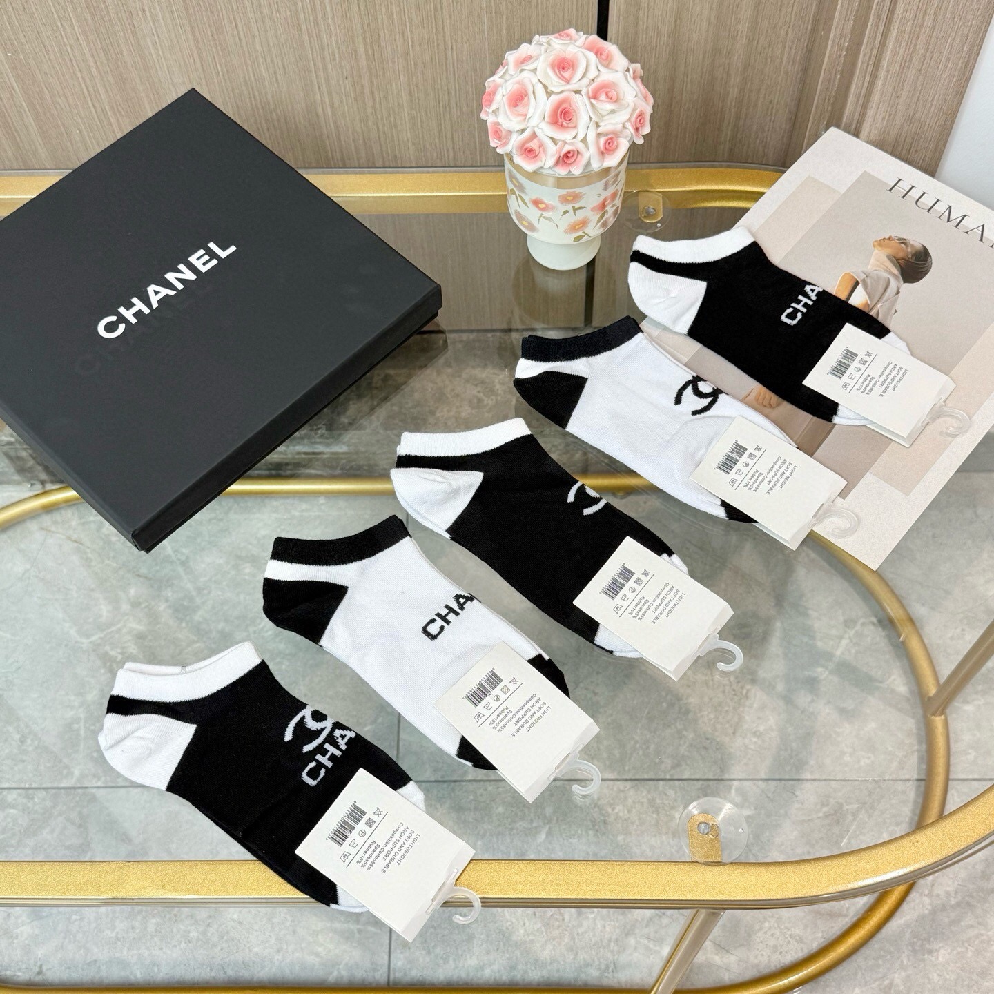 【一盒五双】CHANEL香奈儿高版本 ～好看到爆炸小香 袜子🔥船袜，超软糯🔥🔥潮人必不能少的CHANEL