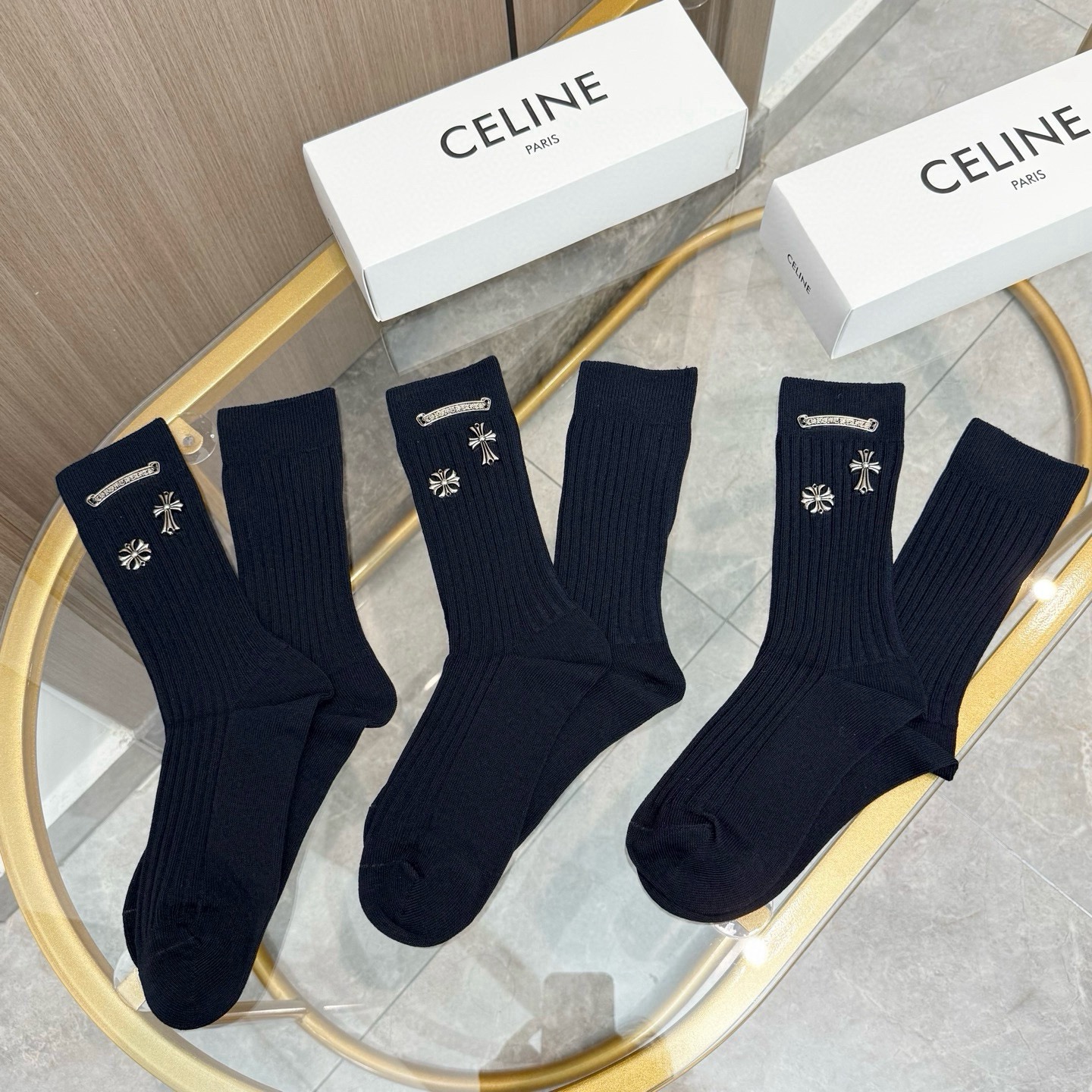 配包装【一盒三双】🌟克罗心 爆款高筒袜🌟高版本 ～好看到爆炸 欧美大牌高筒袜🔥🌟潮人必不能少的专柜代购品