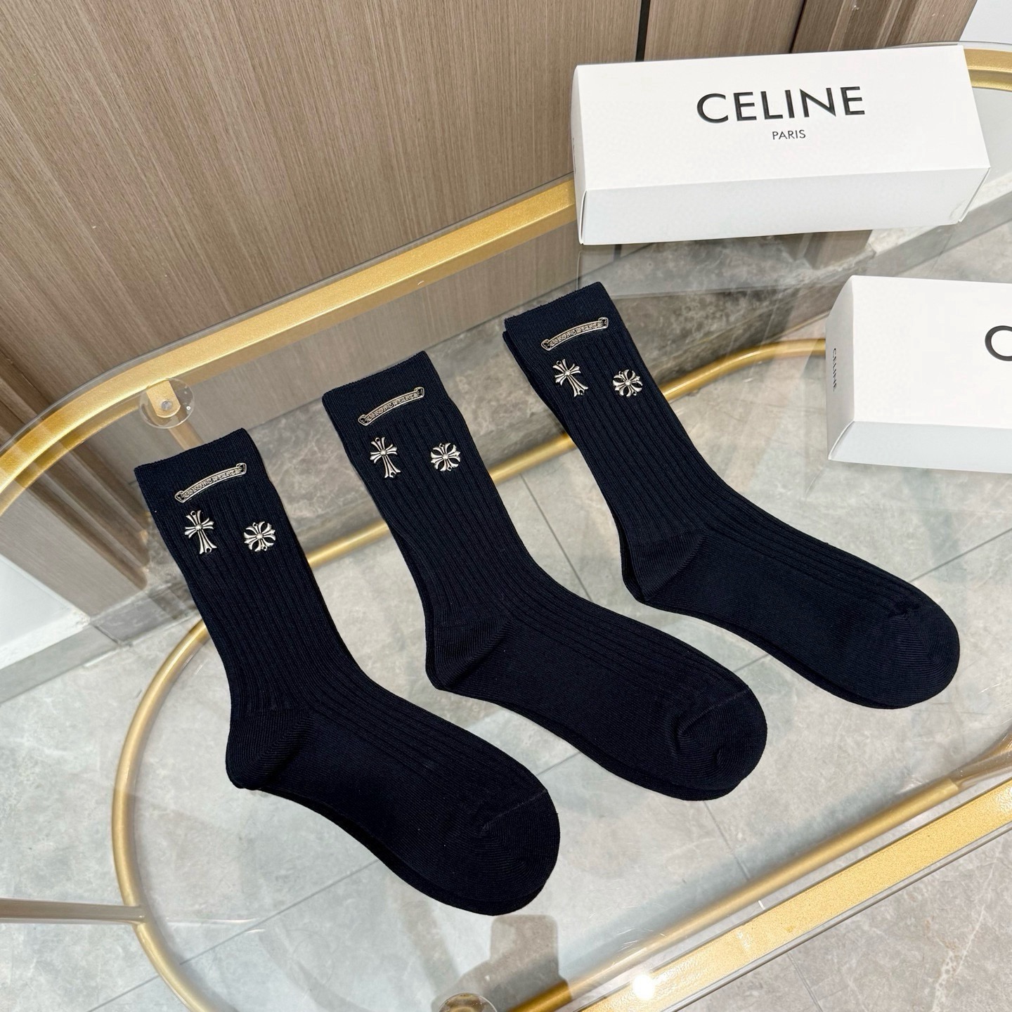 配包装【一盒三双】🌟克罗心 爆款高筒袜🌟高版本 ～好看到爆炸 欧美大牌高筒袜🔥🌟潮人必不能少的专柜代购品