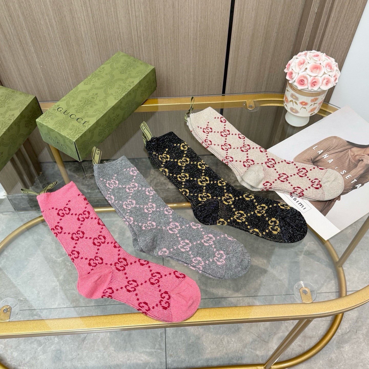 配包装【一盒四双】🔥 Gucci 古奇GG限量系列～Gucci的GG系列都没有让人失望过，这次运动风格展