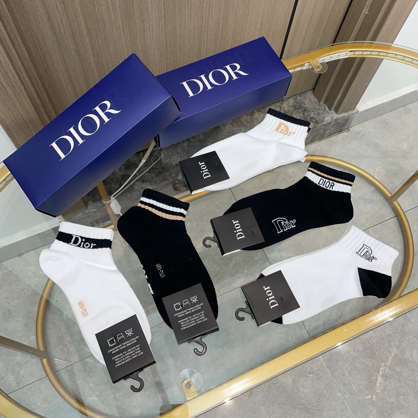 配包装【一盒五双】DIOR 迪奥ins超火爆小单品，Vintage 必备单品 短款🌟潮人必备 爆款，复古
