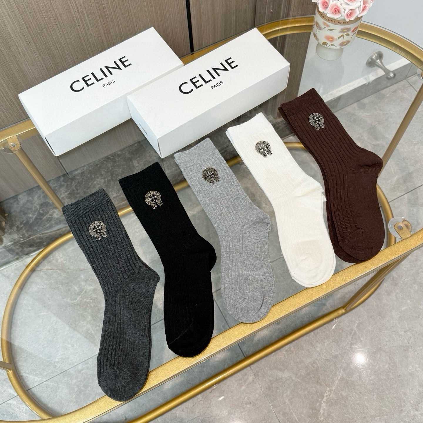 配包装【一盒五双】🌟克罗心 爆款高筒袜🌟高版本 ～好看到爆炸 欧美大牌高筒袜🔥🌟潮人必不能少的专柜代购品