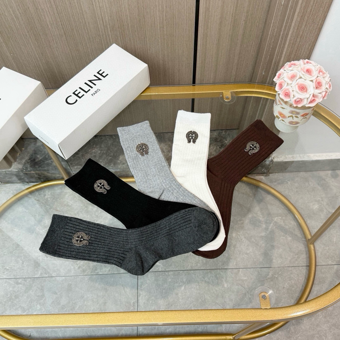 配包装【一盒五双】🌟克罗心 爆款高筒袜🌟高版本 ～好看到爆炸 欧美大牌高筒袜🔥🌟潮人必不能少的专柜代购品