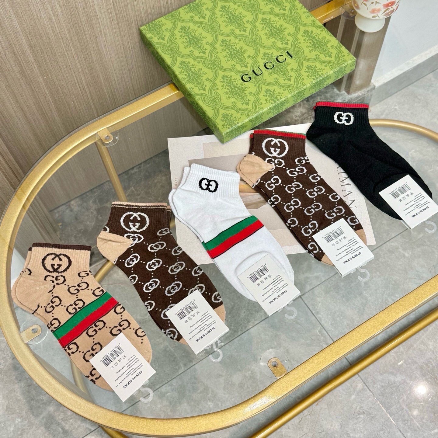 配包装【一盒五双】🌟GUCCI古奇🌟高版本 ～好看到爆炸 欧美大牌男女款船袜🔥🌟潮人必不能少的专柜代购品