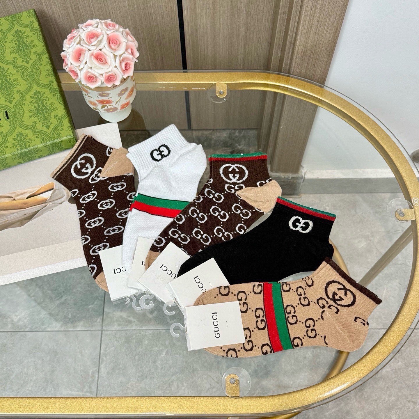 配包装【一盒五双】🌟GUCCI古奇🌟高版本 ～好看到爆炸 欧美大牌男女款船袜🔥🌟潮人必不能少的专柜代购品