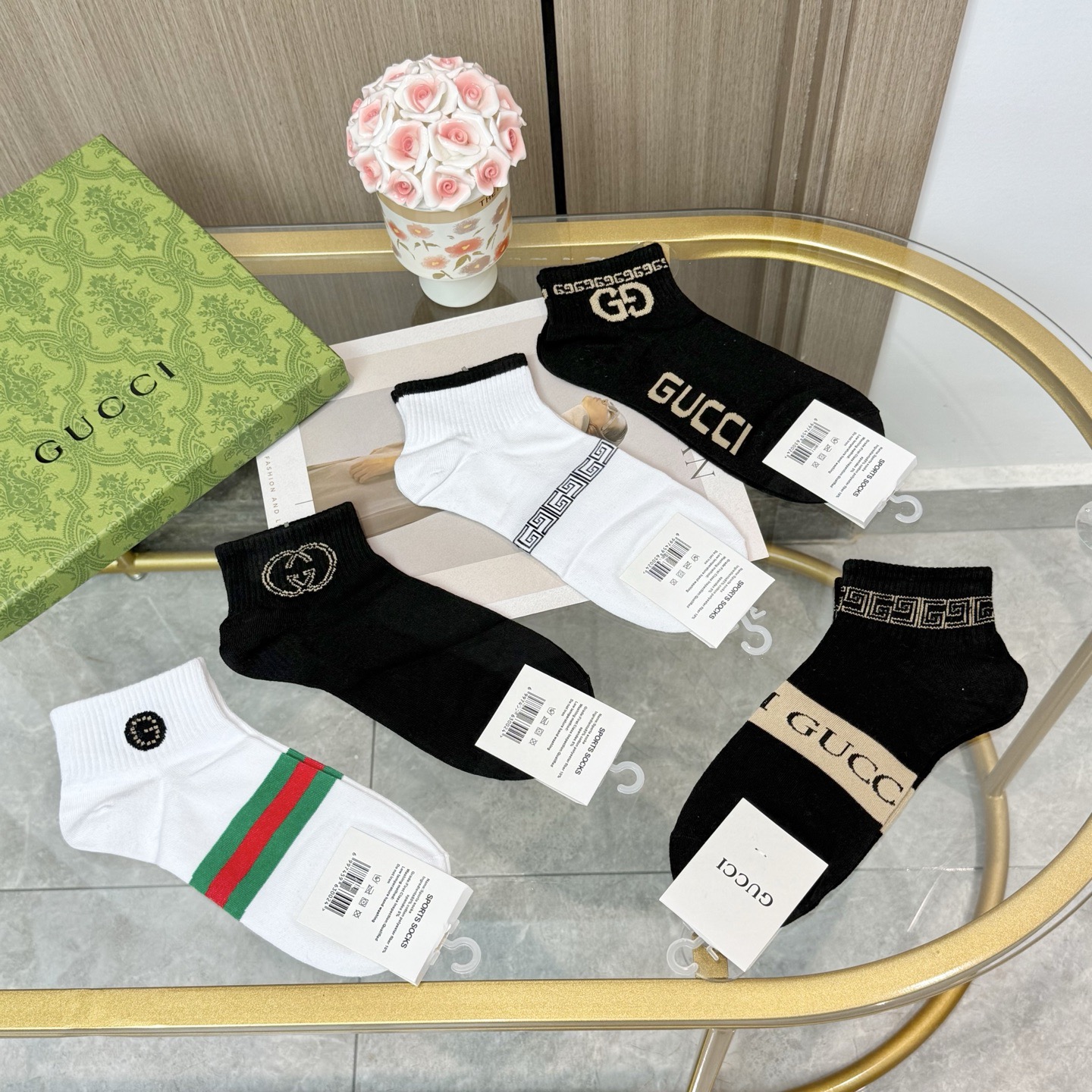 配包装【一盒五双】🌟GUCCI古奇🌟高版本 ～好看到爆炸 欧美大牌男女款船袜。🌟潮人必不能少的专柜代购品