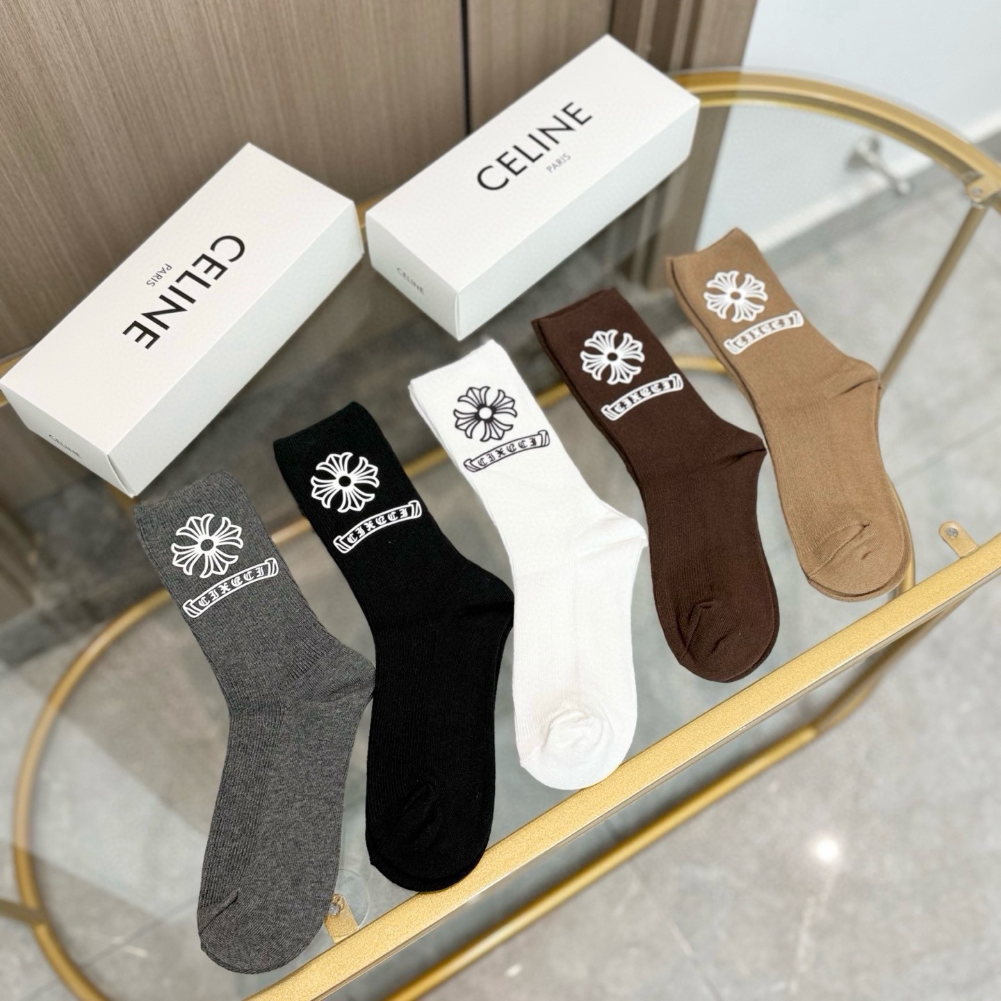 配包装【一盒五双】🌟克罗心  爆款高筒袜🌟高版本 ～好看到爆炸 欧美大牌高筒袜。🌟潮人必不能少的专柜代购