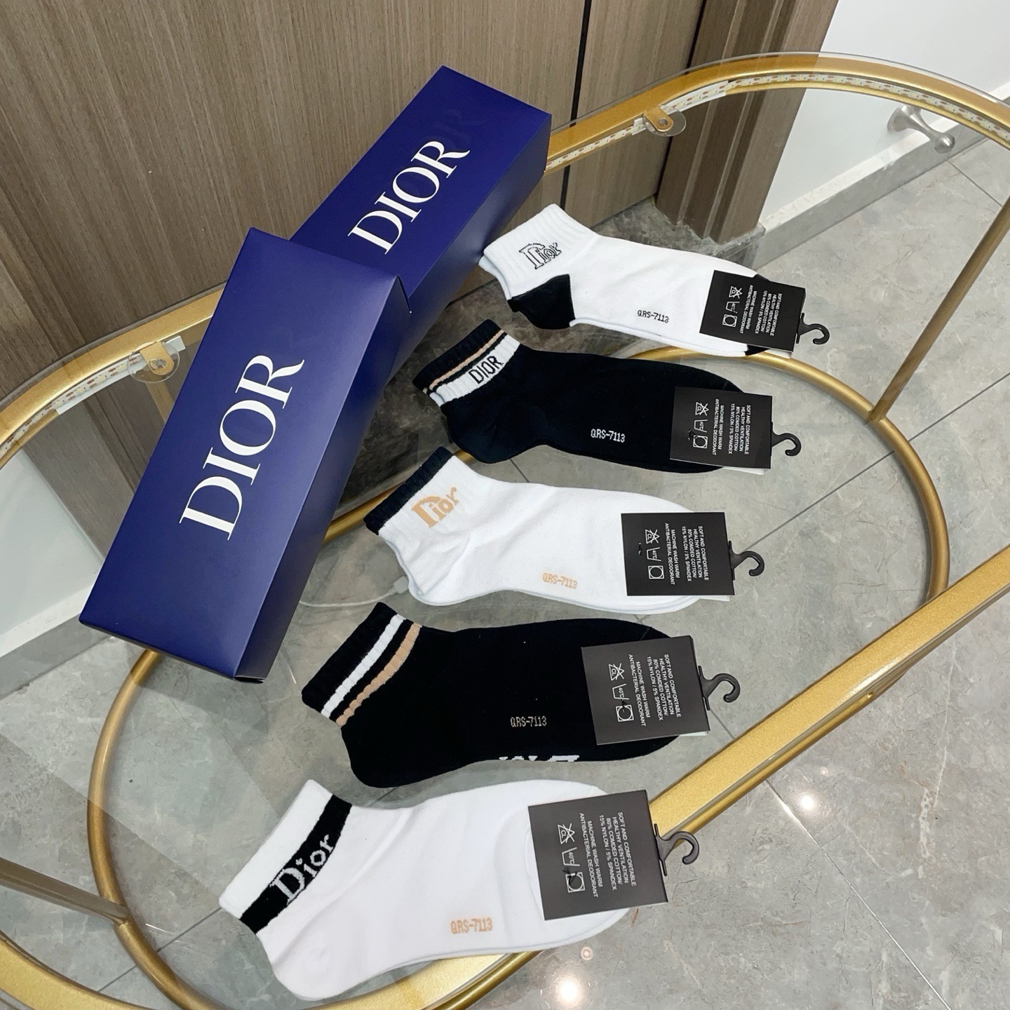 配包装【一盒五双】DIOR 迪奥ins超火爆小单品，Vintage 必备单品 短款🌟潮人必备 爆款，复古