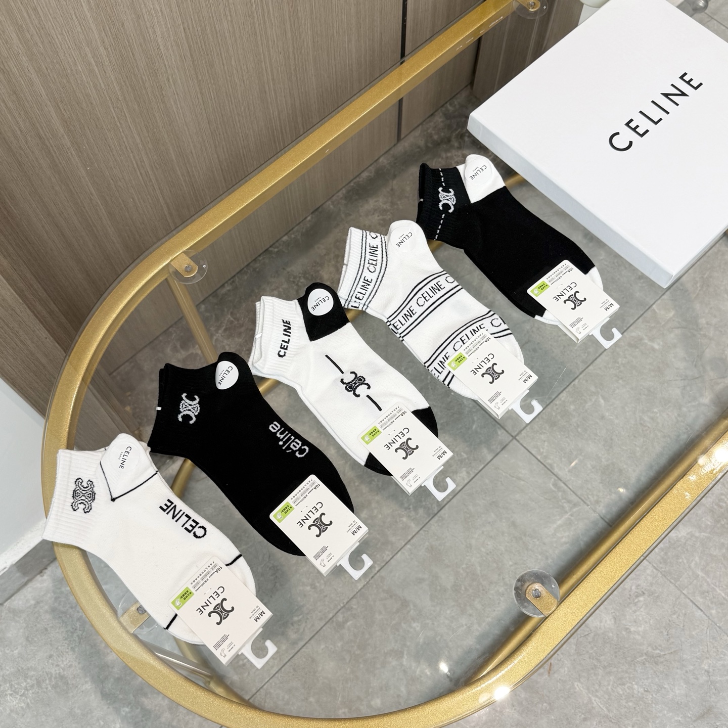 配包装【一盒五双】🌟Celine赛琳  爆款船袜🌟高版本 ～好看到爆炸 欧美大牌船袜。🌟潮人必不能少的专