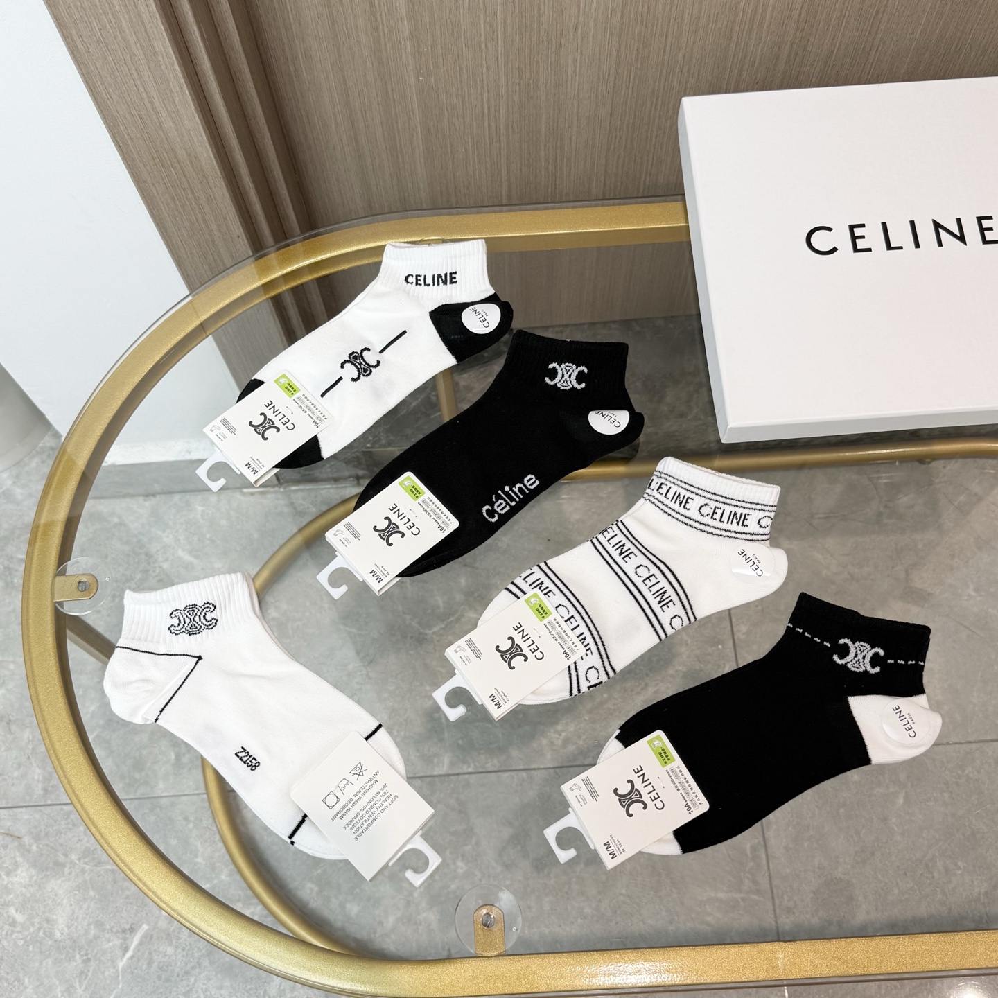 配包装【一盒五双】🌟Celine赛琳  爆款船袜🌟高版本 ～好看到爆炸 欧美大牌船袜。🌟潮人必不能少的专