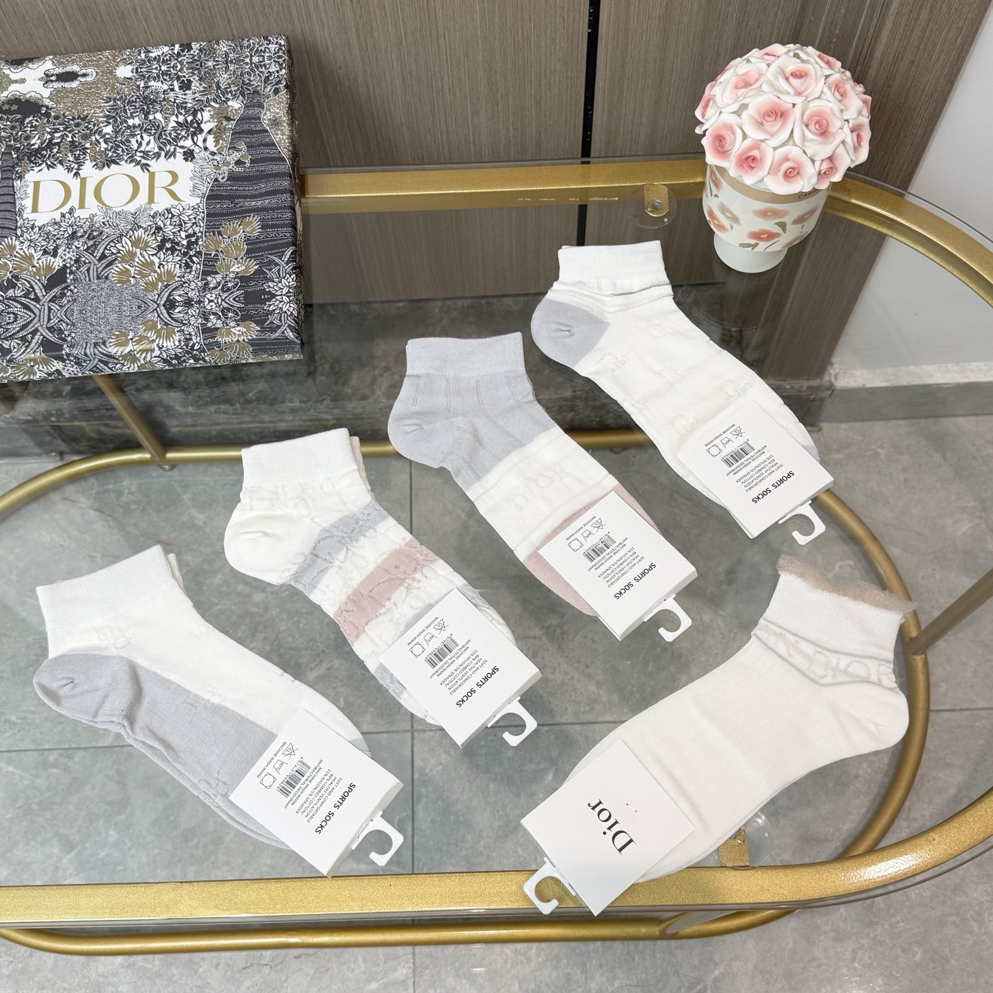 配包装【一盒五双】DIOR 迪奥ins超火爆小单品，Vintage 必备单品 短款🌟潮人必备 爆款，复古
