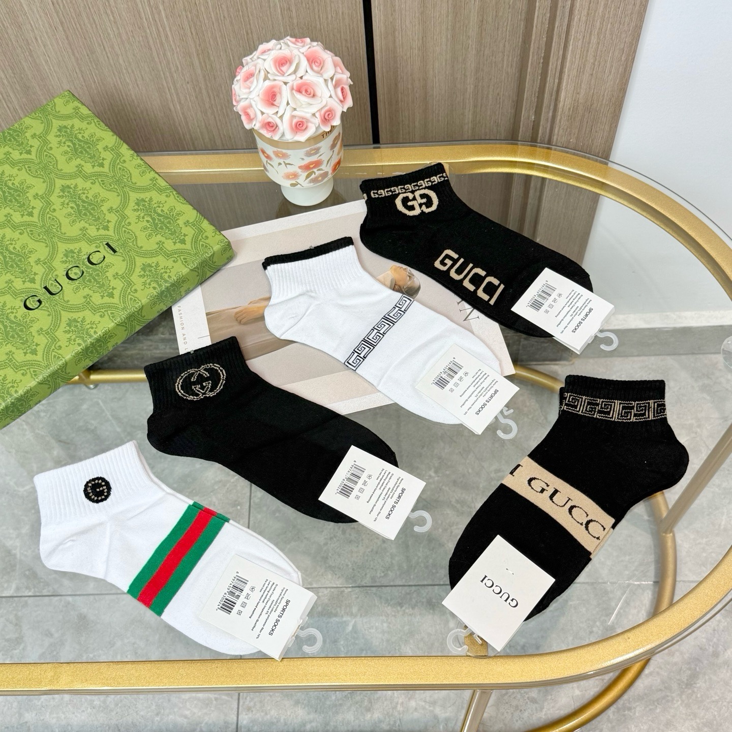 配包装【一盒五双】🌟GUCCI古奇🌟高版本 ～好看到爆炸 欧美大牌男女款船袜。🌟潮人必不能少的专柜代购品