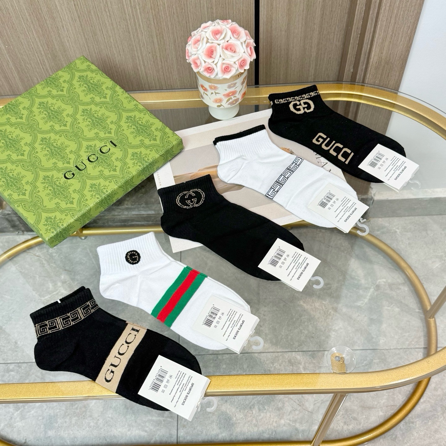 配包装【一盒五双】🌟GUCCI古奇🌟高版本 ～好看到爆炸 欧美大牌男女款船袜。🌟潮人必不能少的专柜代购品