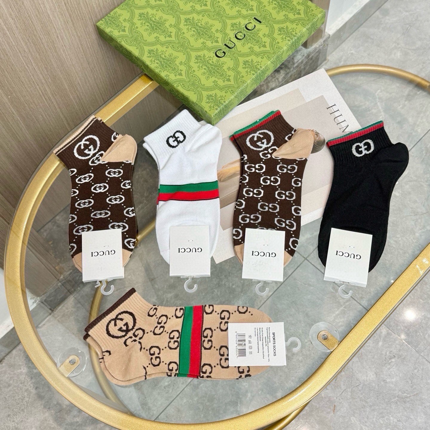 配包装【一盒五双】🌟GUCCI古奇🌟高版本 ～好看到爆炸 欧美大牌男女款船袜。🌟潮人必不能少的专柜代购品