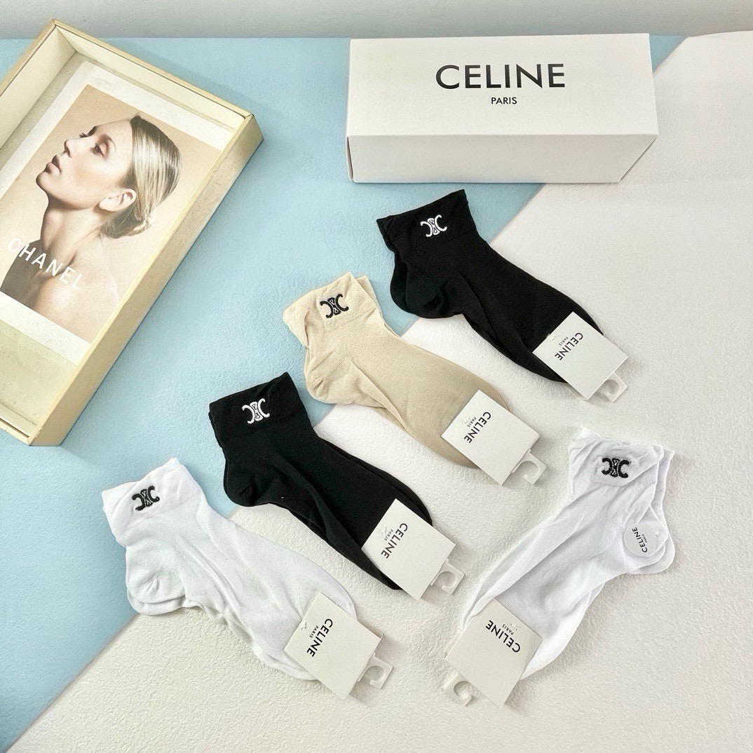 配包装【一盒五双】🌟Celine赛琳  爆款船袜🌟高版本 ～好看到爆炸 欧美大牌船袜。🌟潮人必不能少的专柜代购品质 袜子